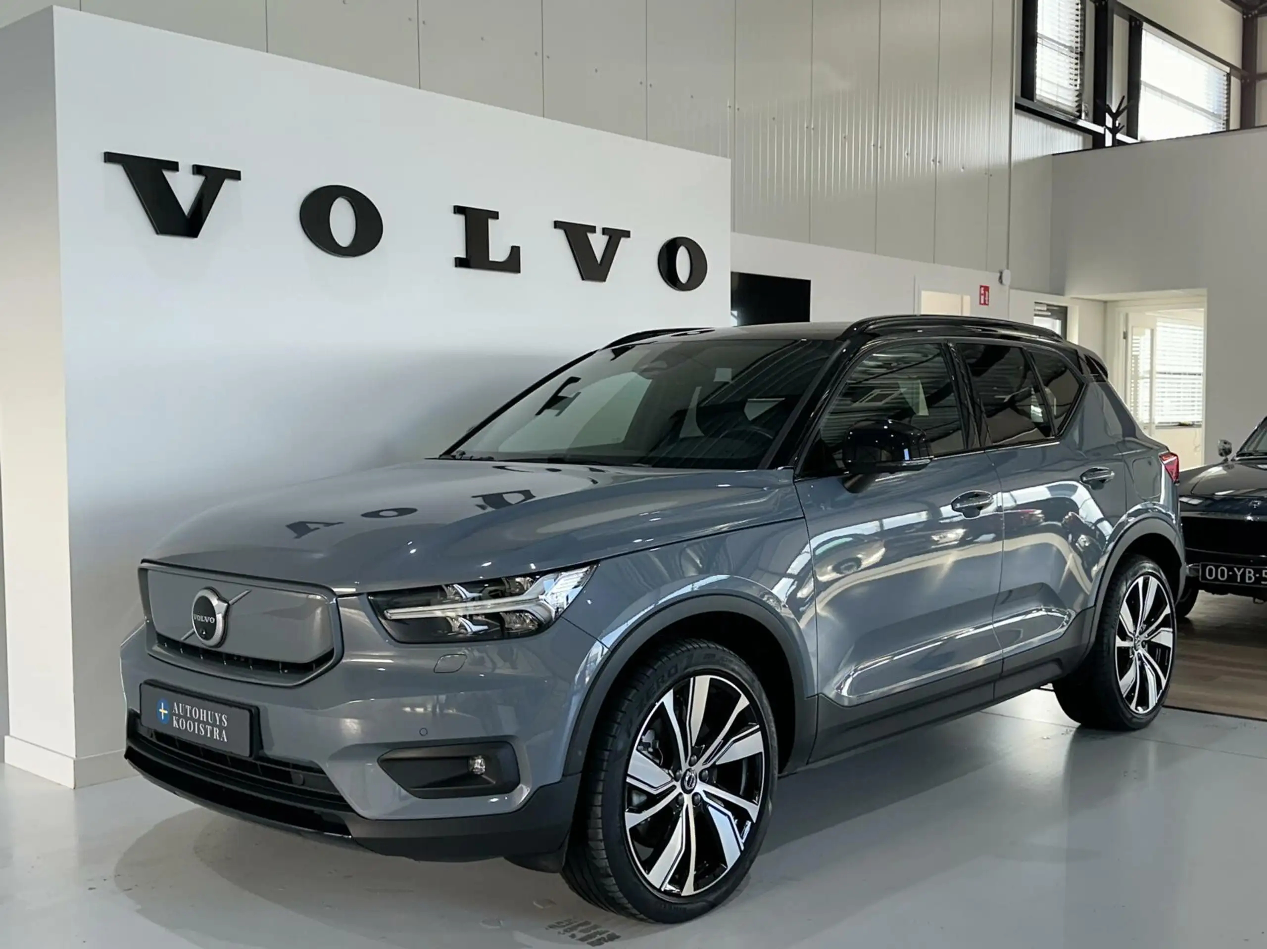 Volvo - XC40