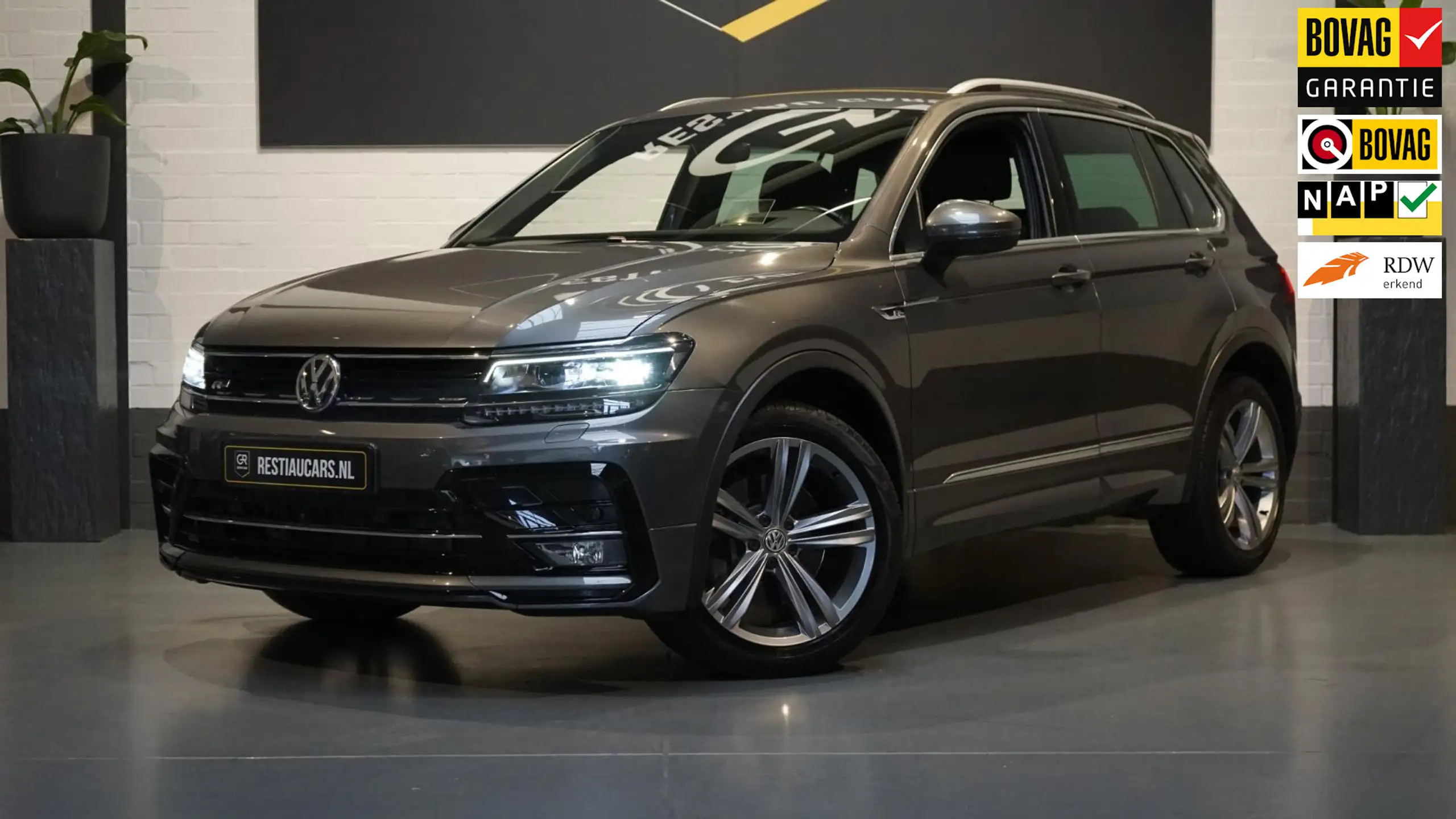 Volkswagen - Tiguan