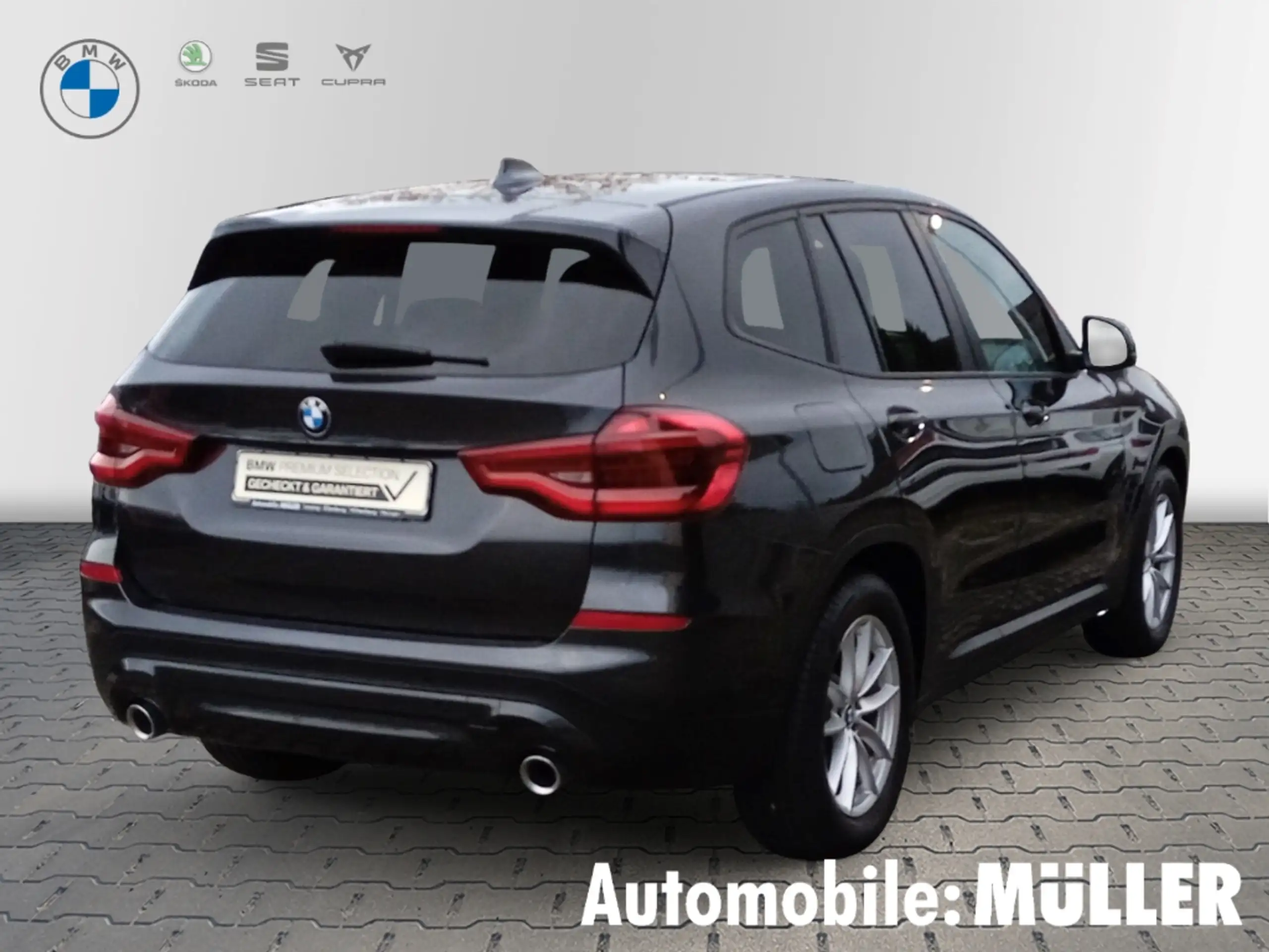 BMW - X3