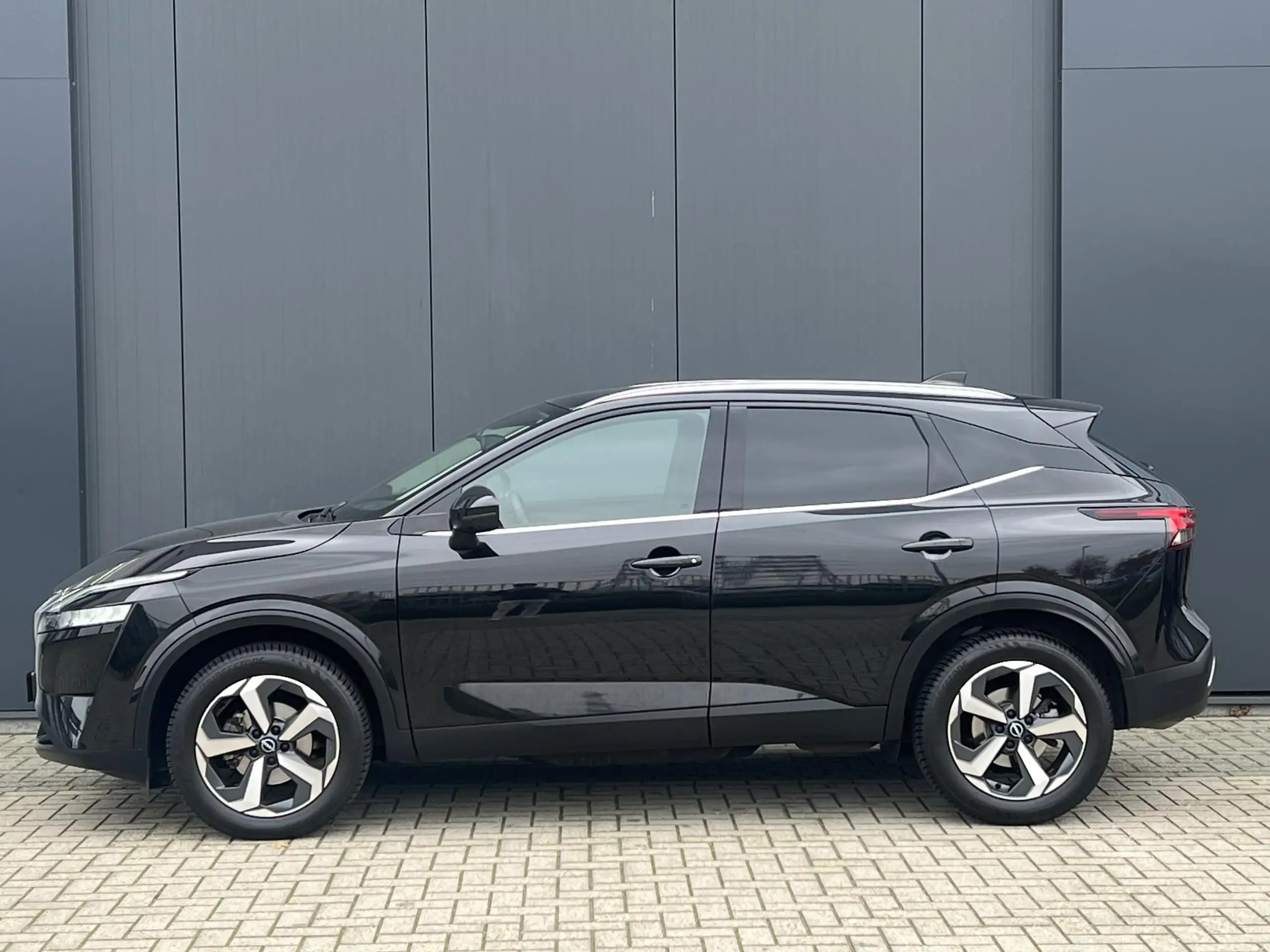 Nissan - Qashqai