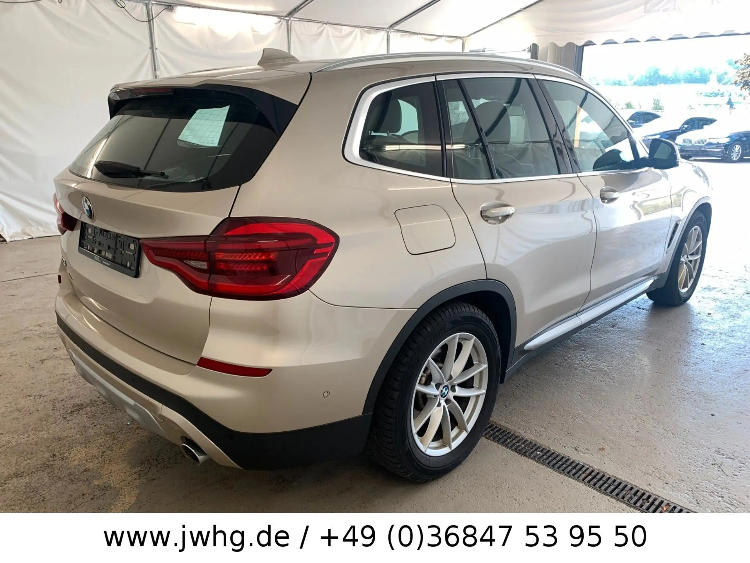 BMW - X3