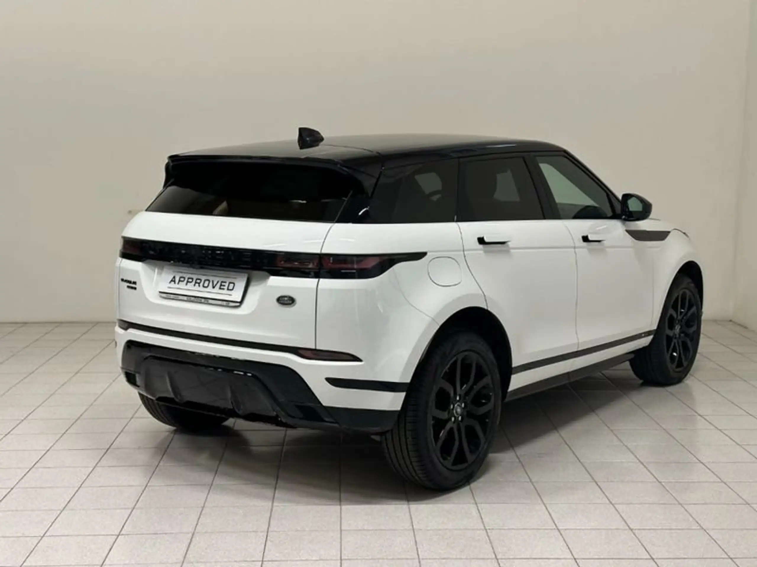 Land Rover - Range Rover Evoque