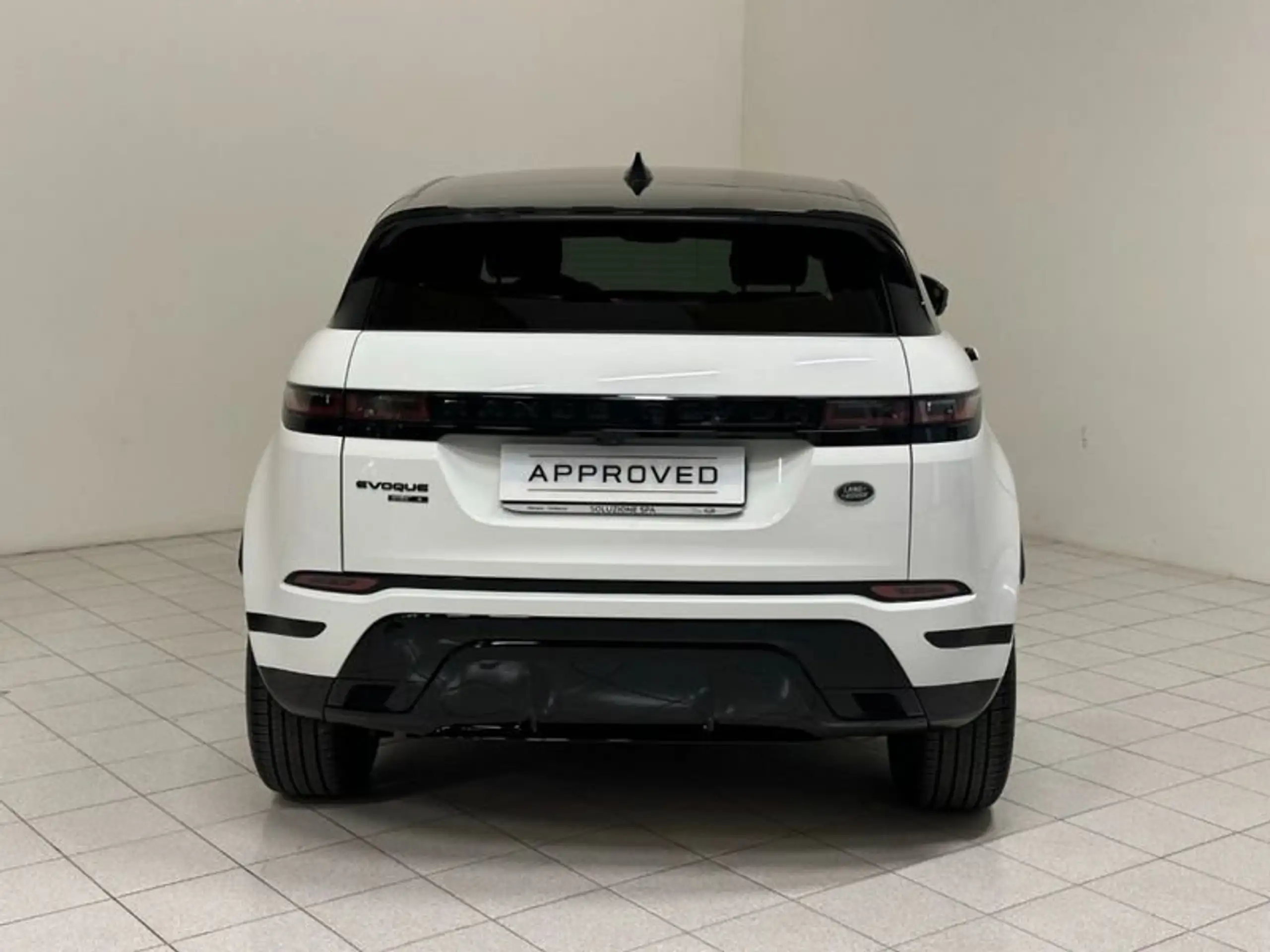 Land Rover - Range Rover Evoque