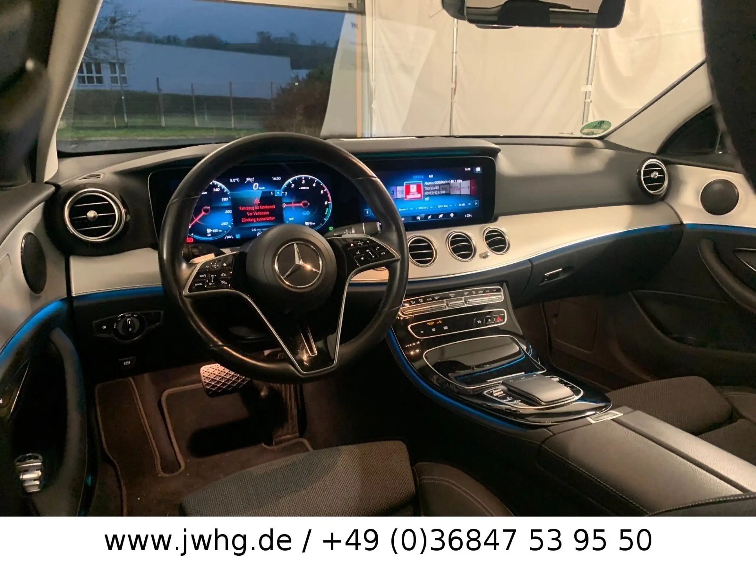 Mercedes-Benz - E 300