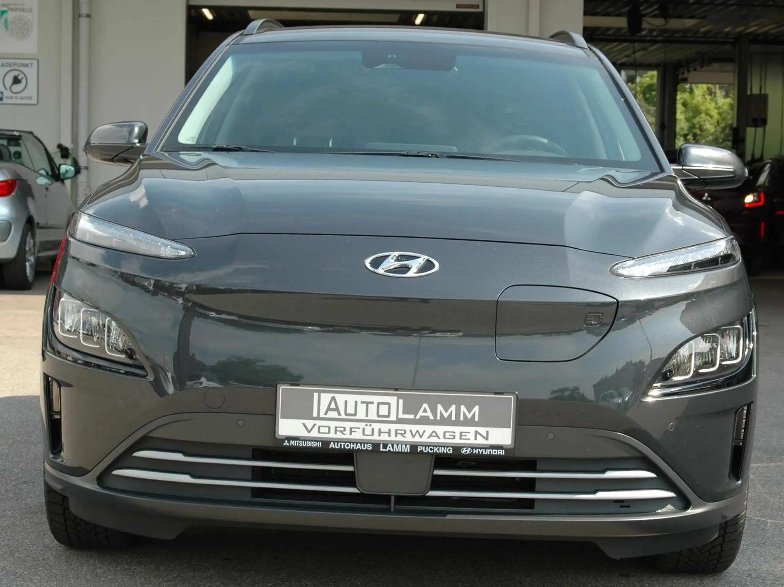 Hyundai - KONA