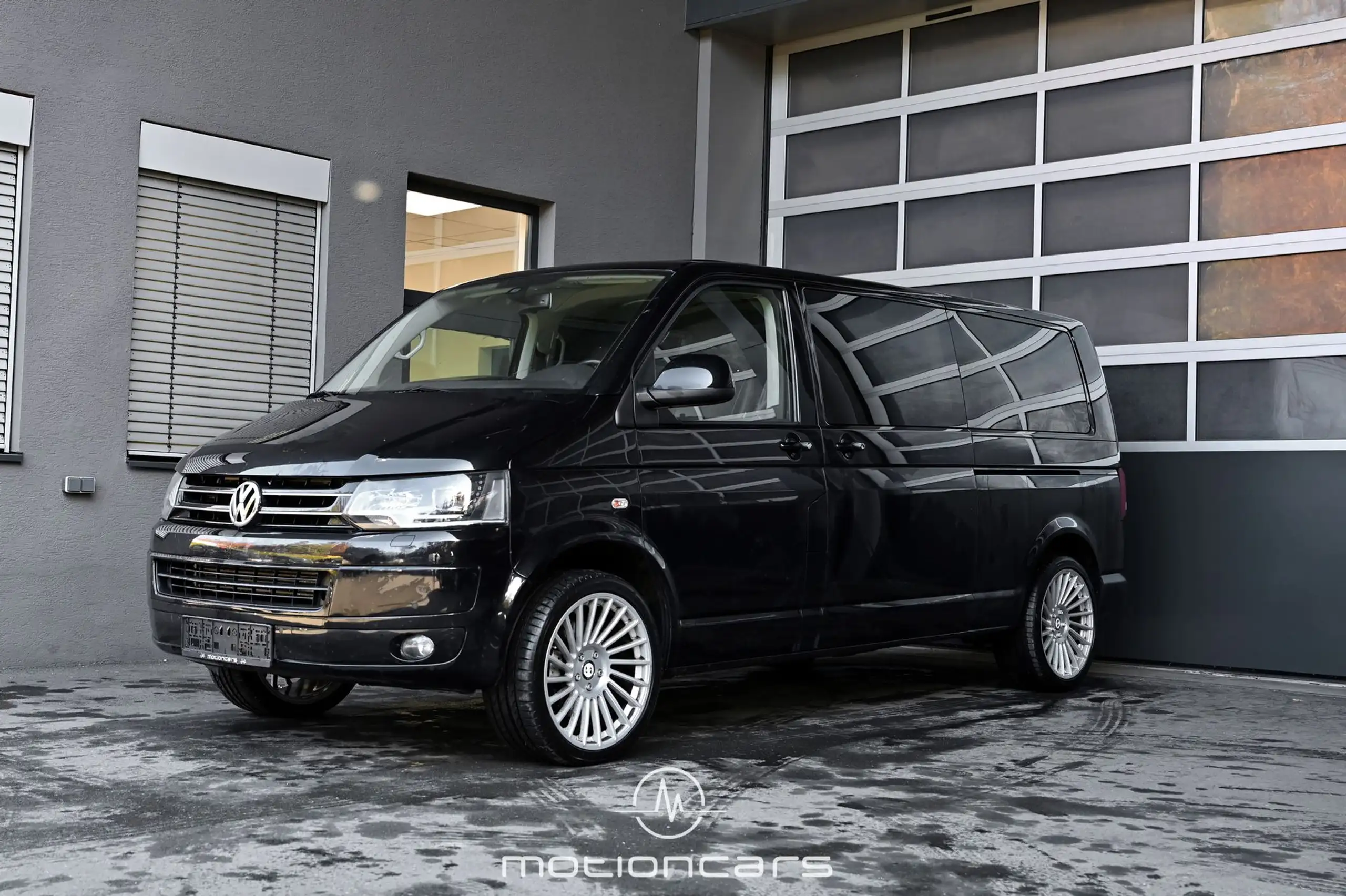 Volkswagen T5 Multivan 2013