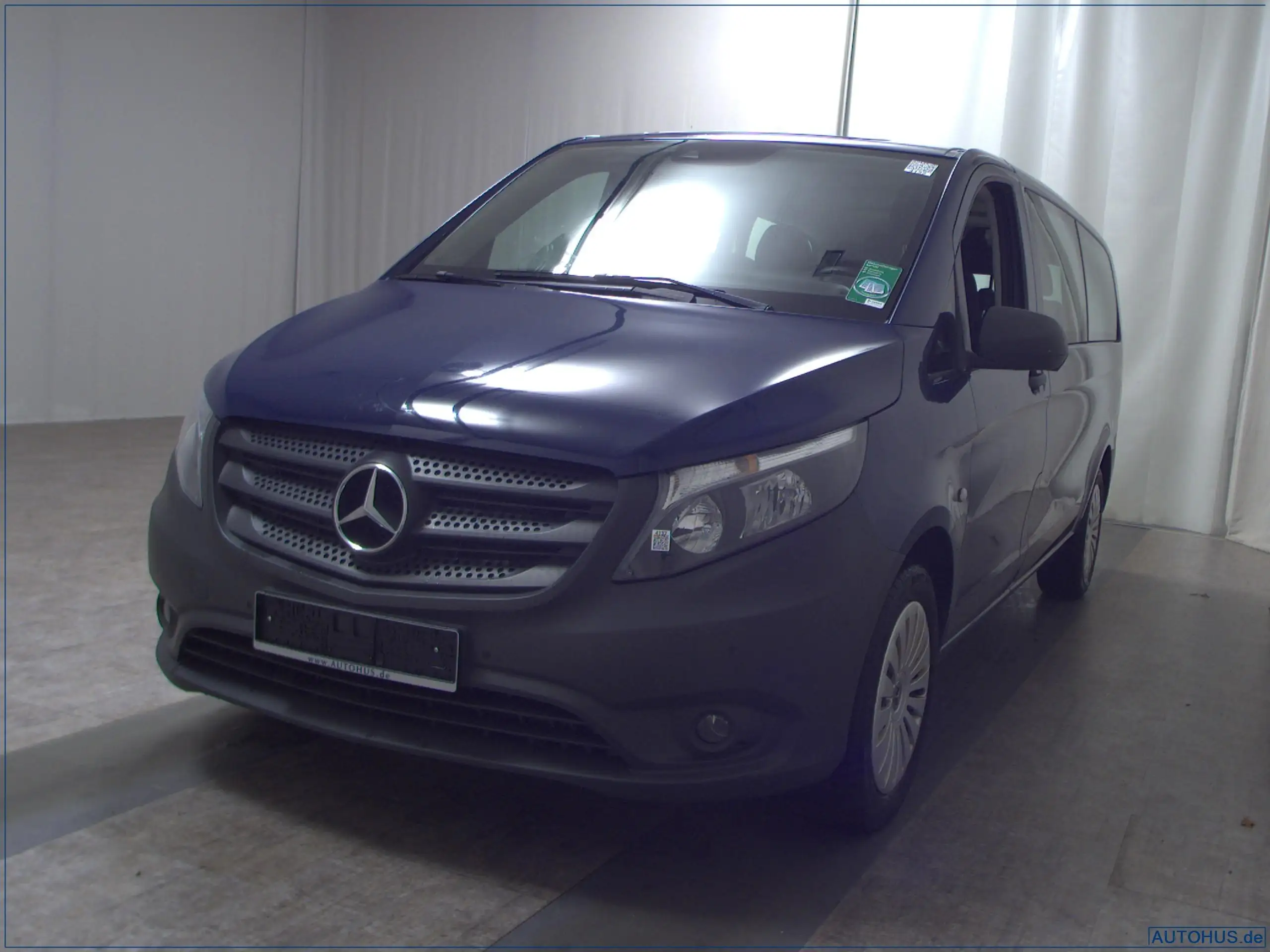 Mercedes-Benz - Vito