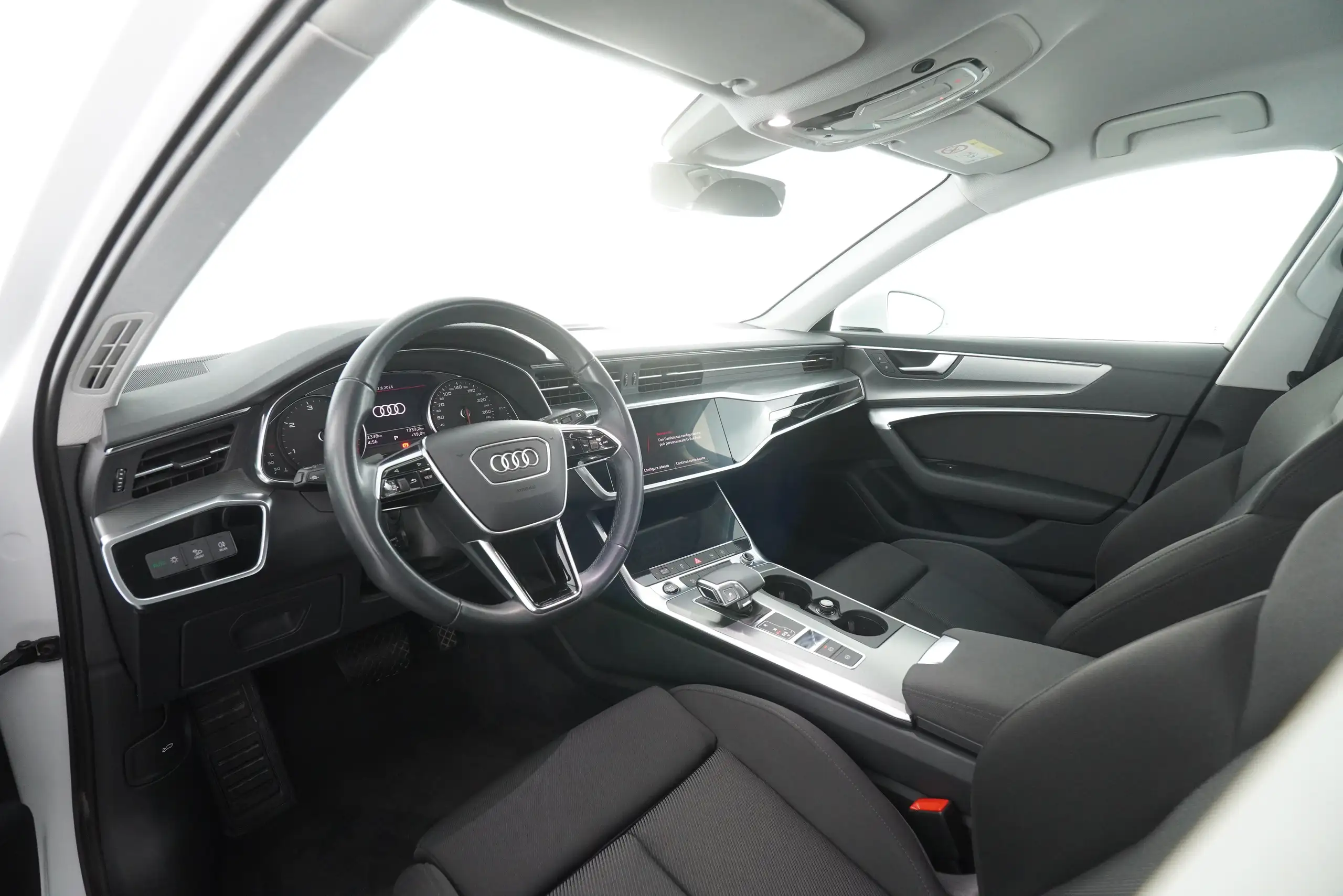 Audi - A6