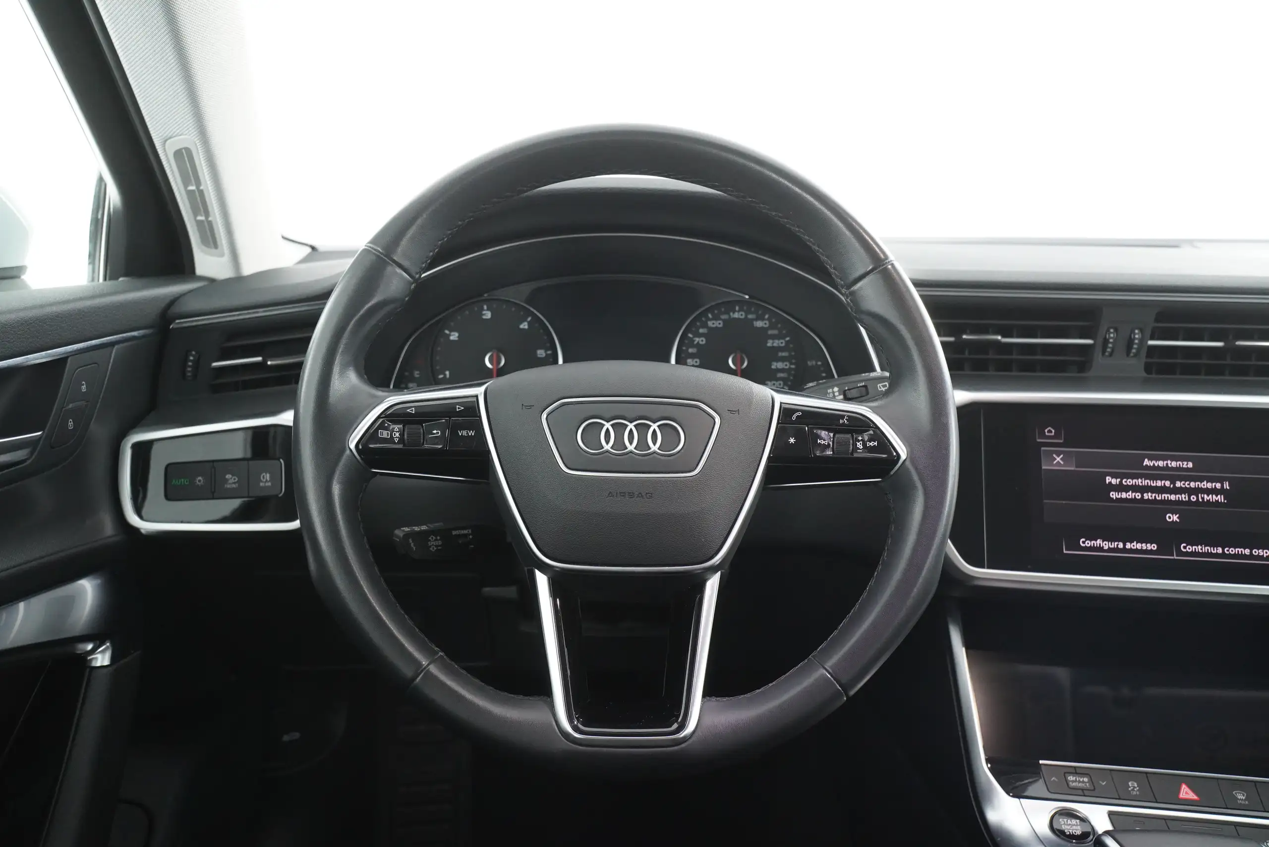 Audi - A6