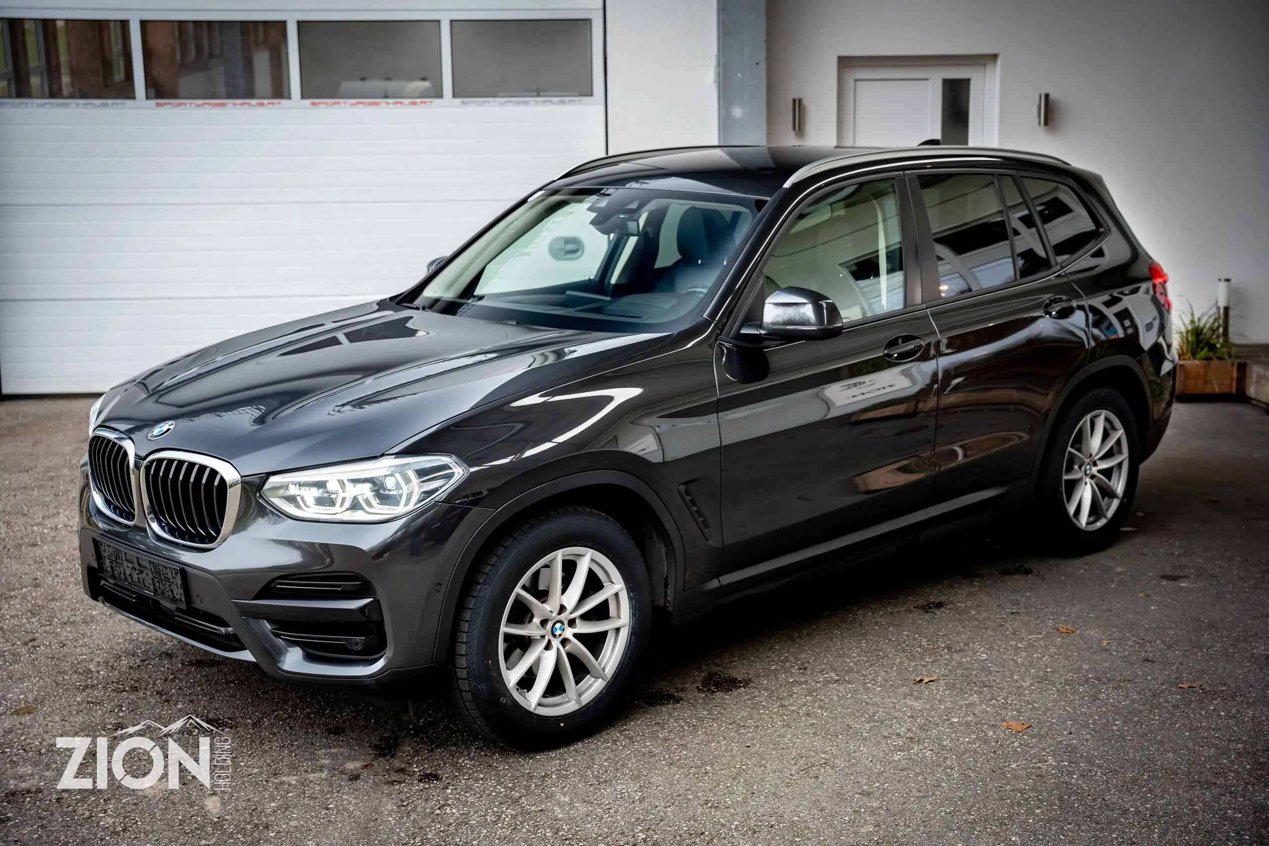 BMW - X3