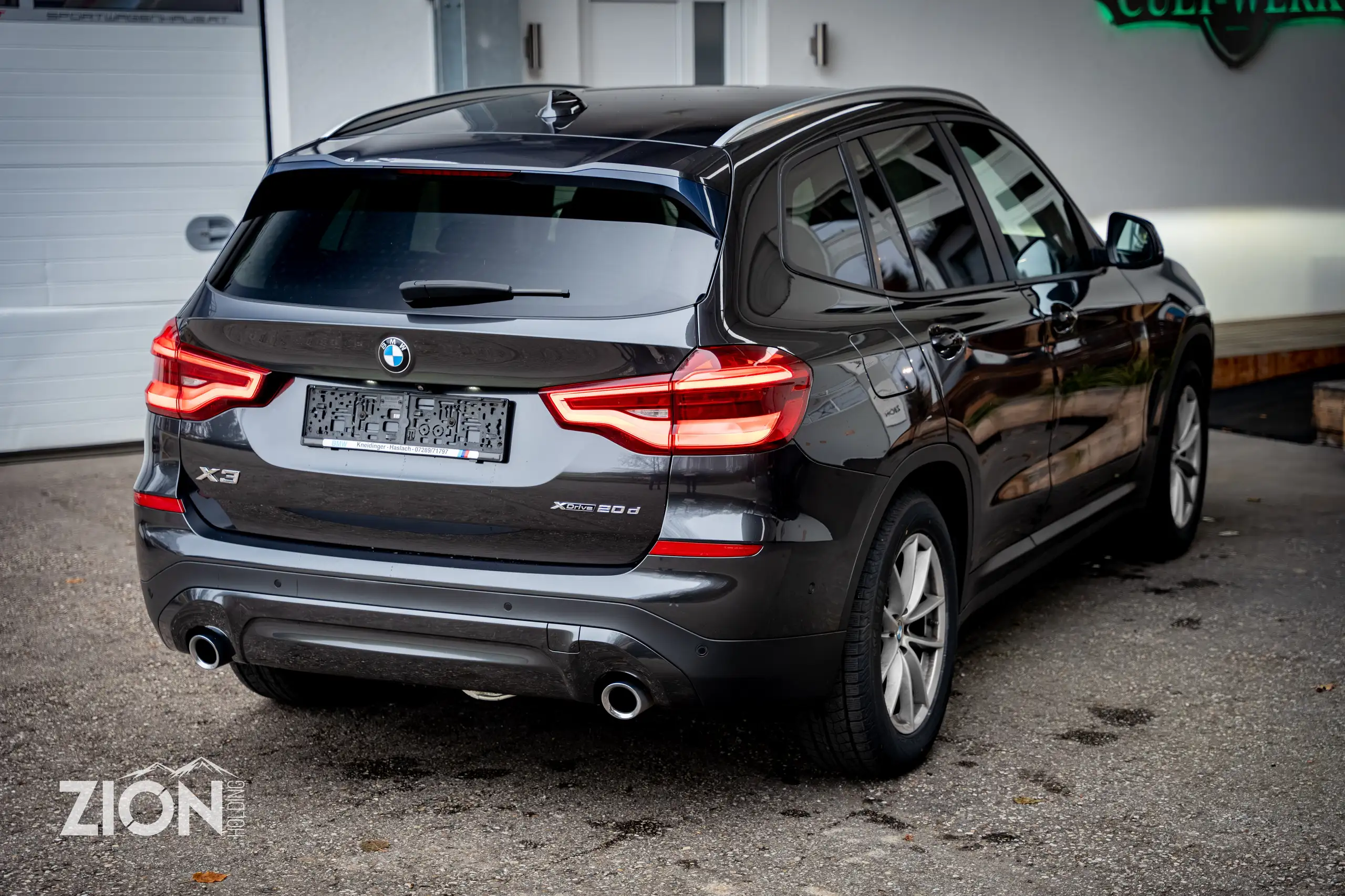 BMW - X3