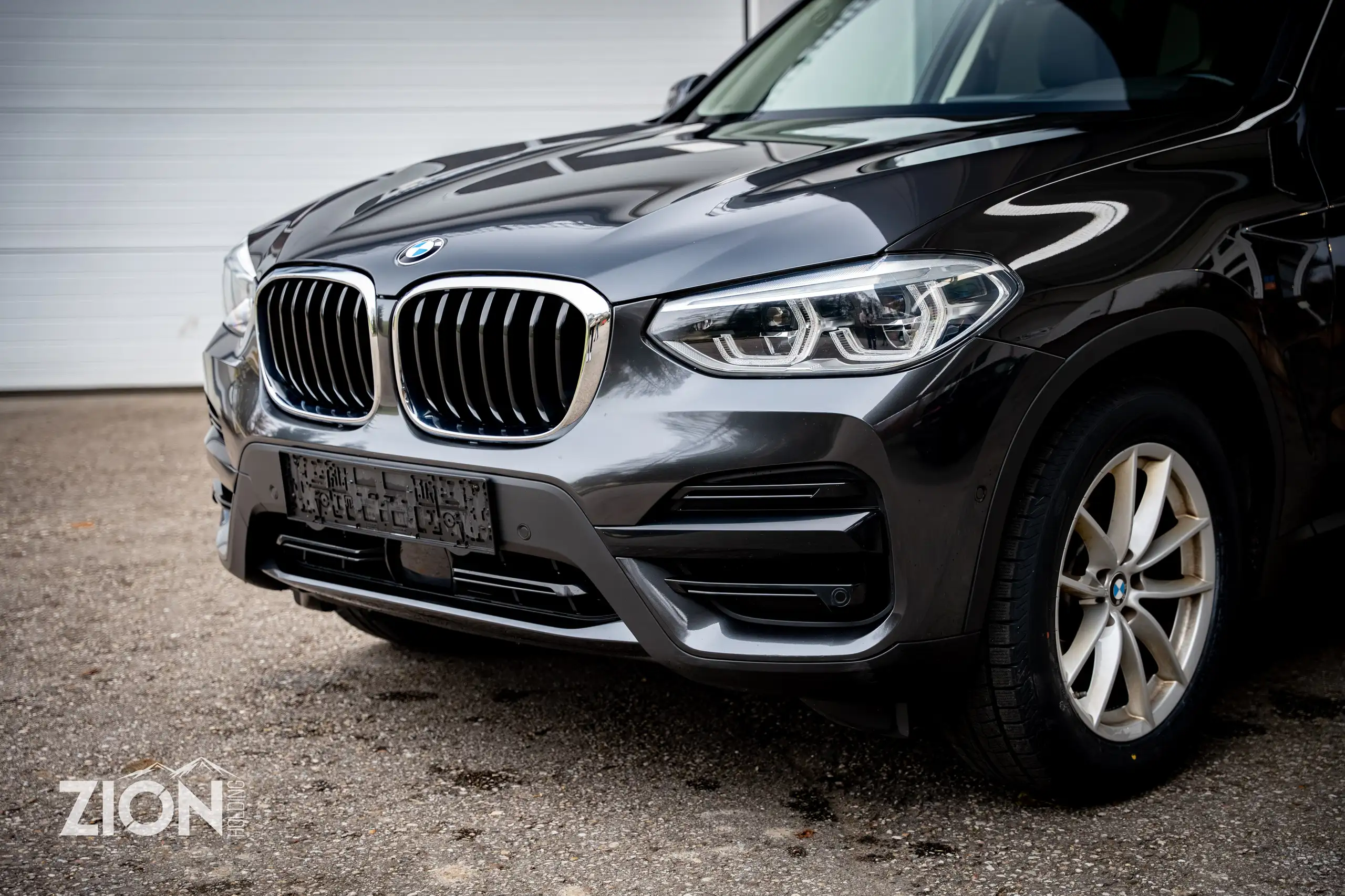 BMW - X3