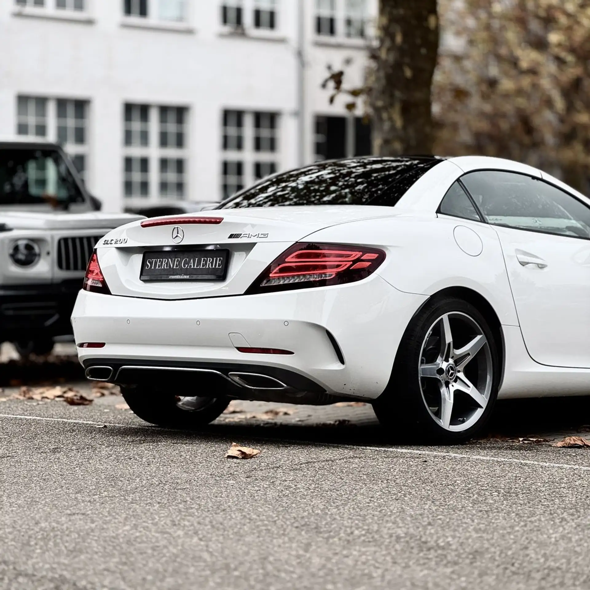 Mercedes-Benz - SLC 200