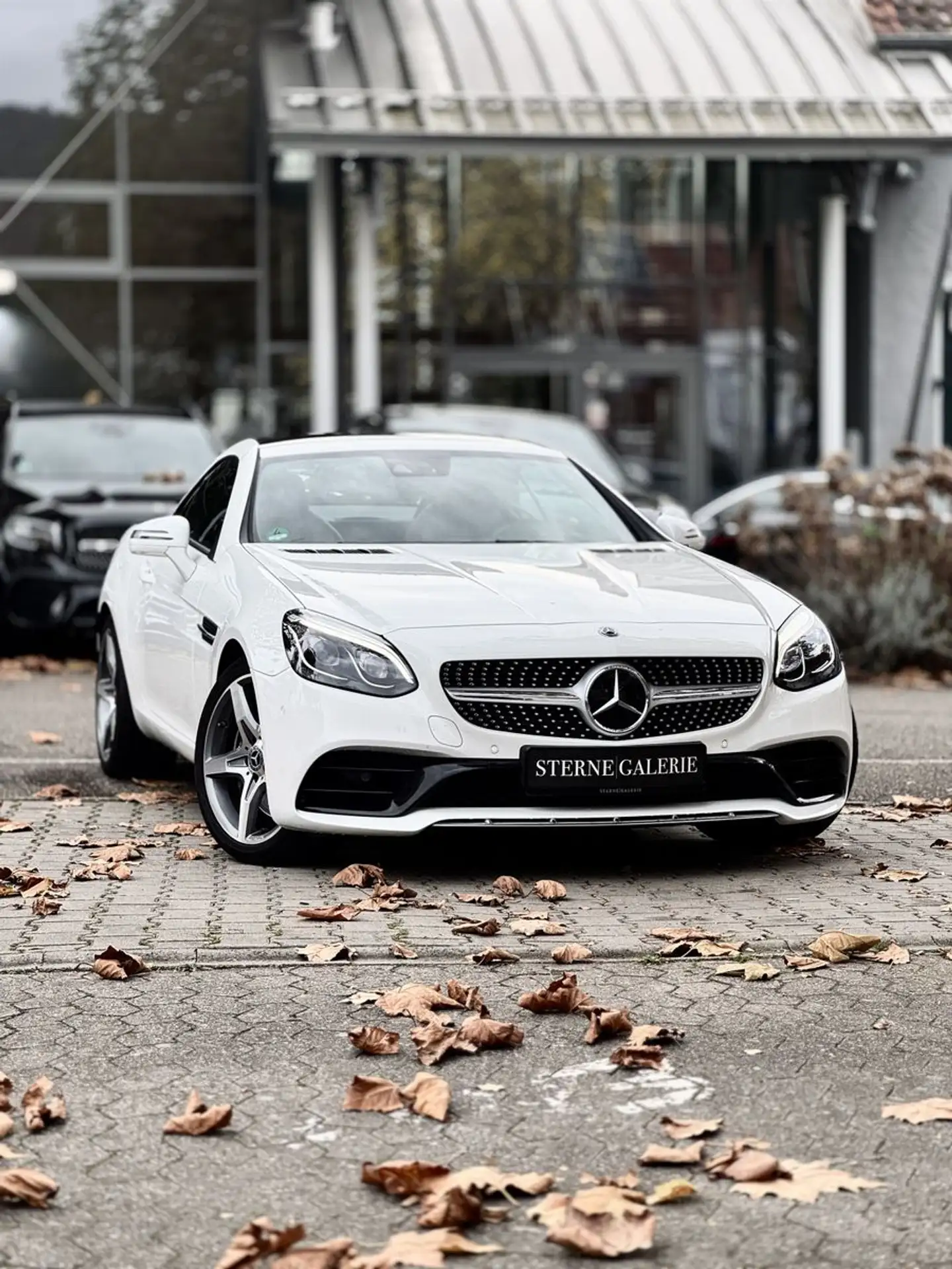 Mercedes-Benz - SLC 200