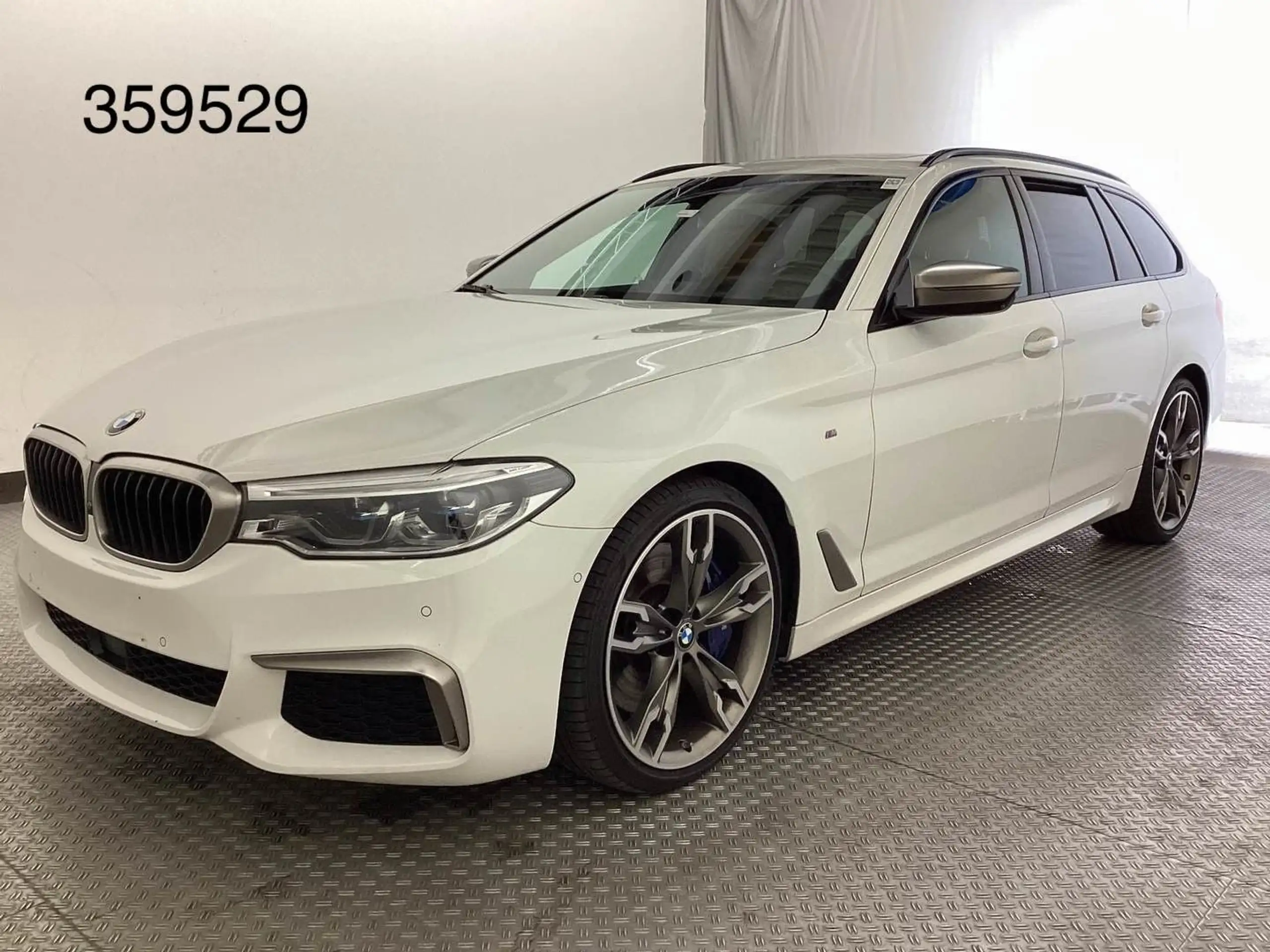 BMW 550 2020