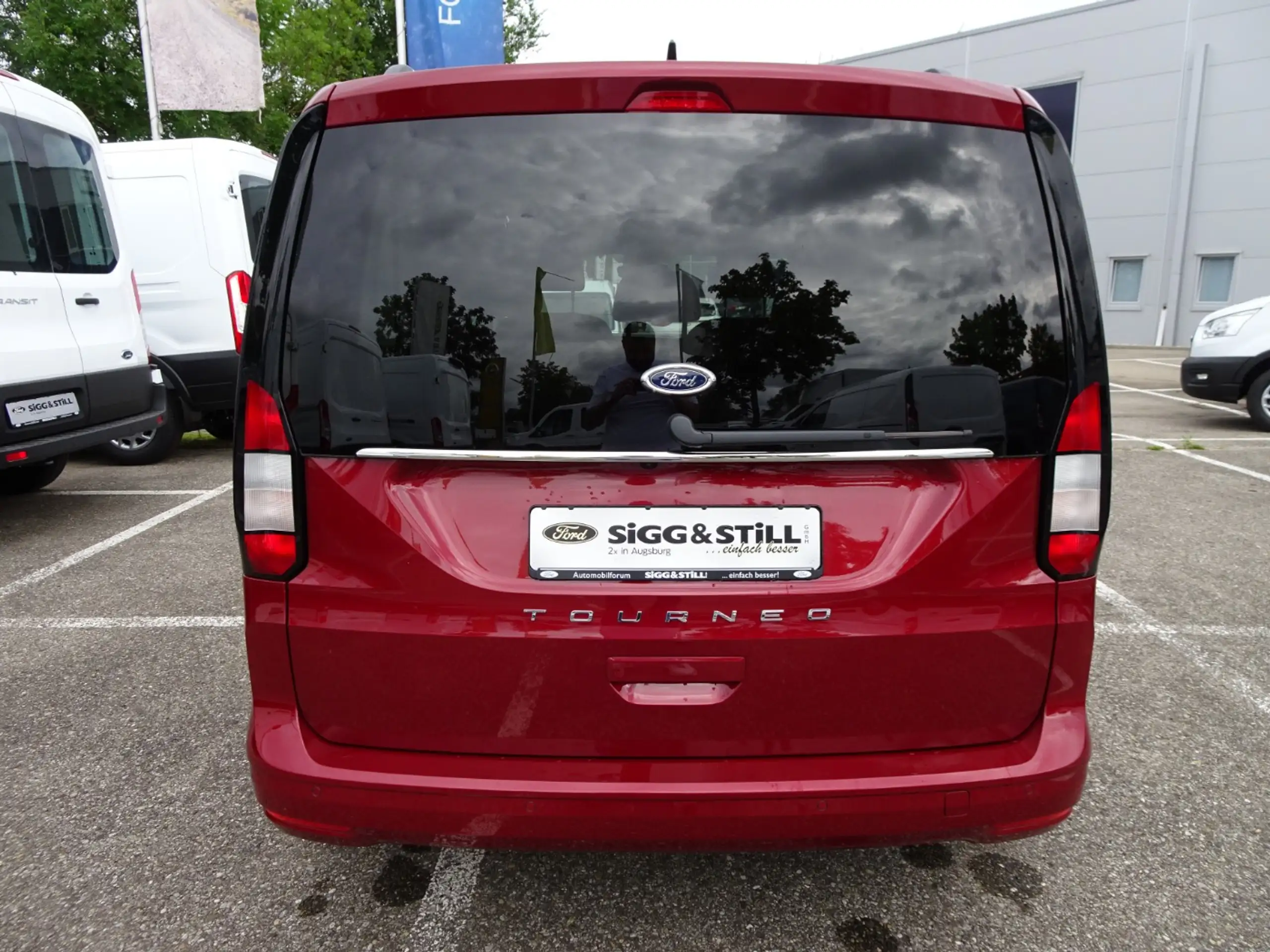 Ford - Tourneo Connect