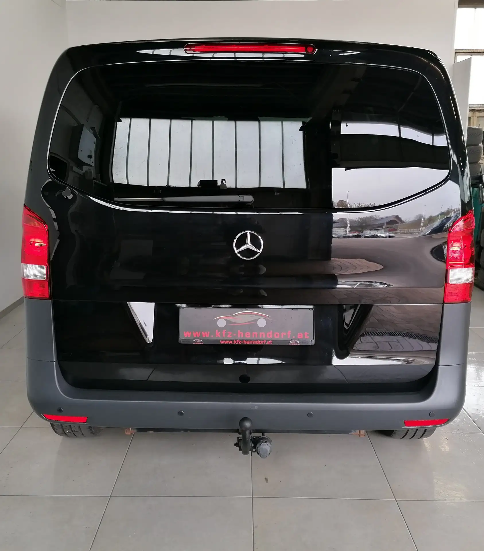 Mercedes-Benz - Vito