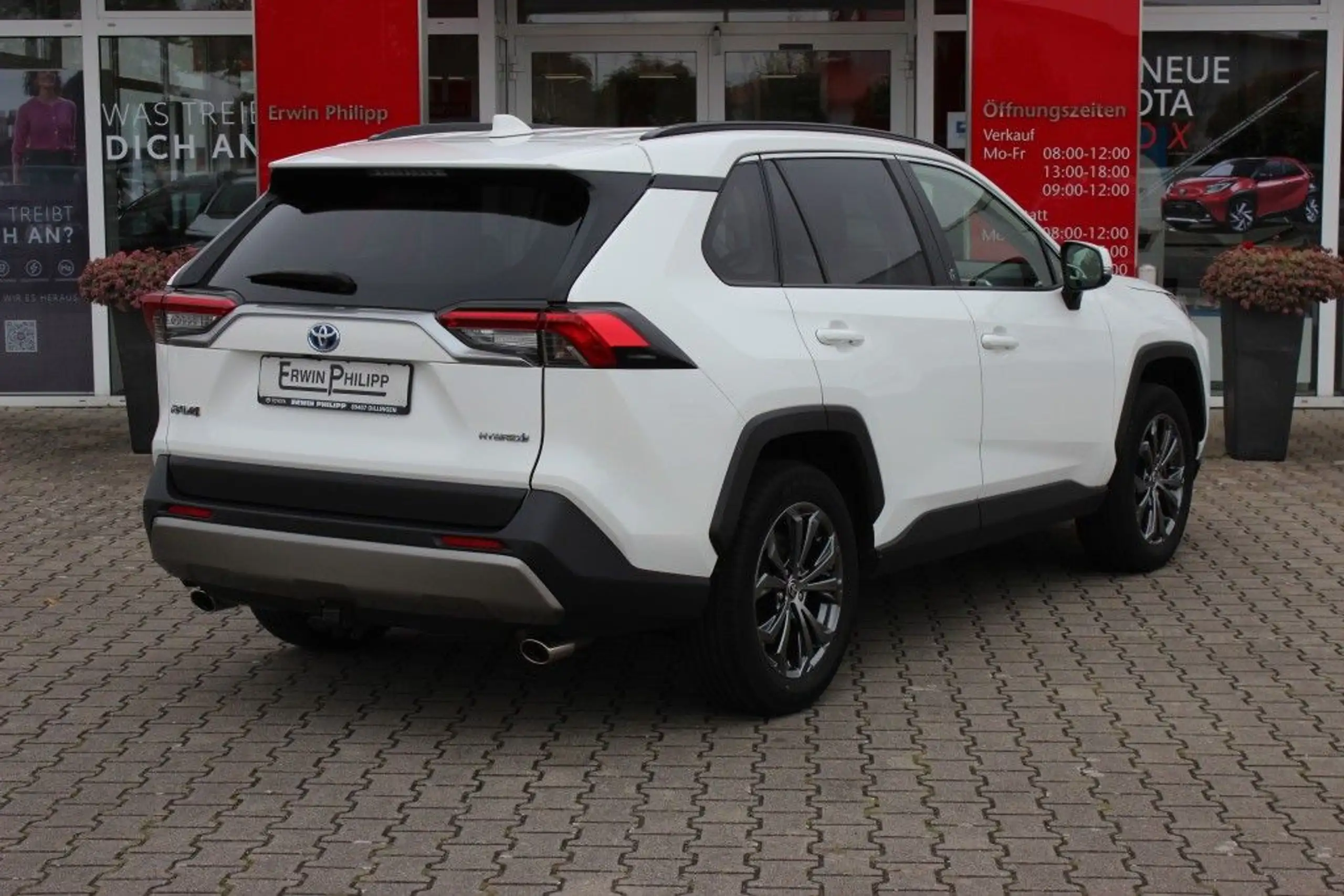 Toyota - RAV 4