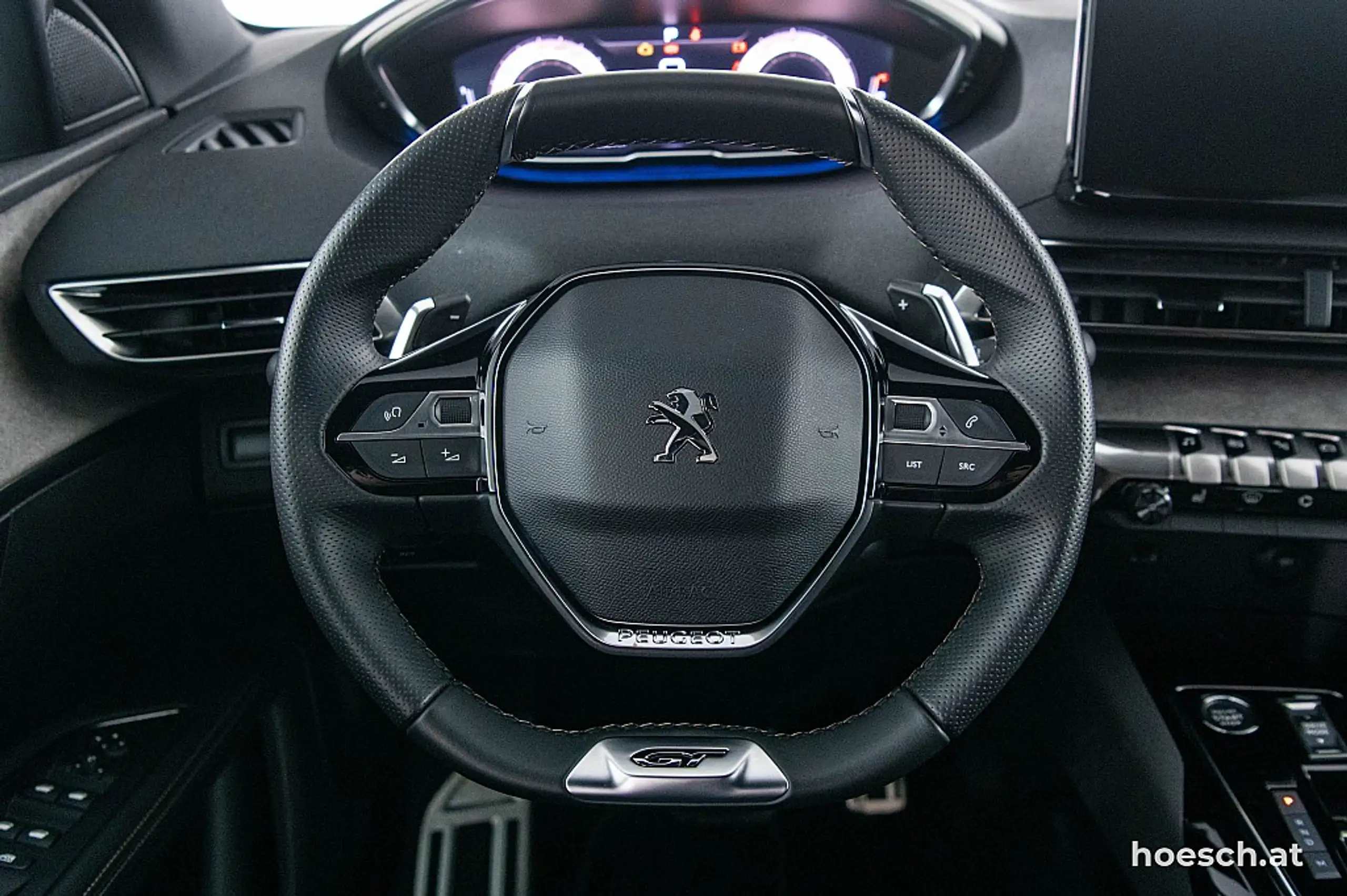 Peugeot - 5008