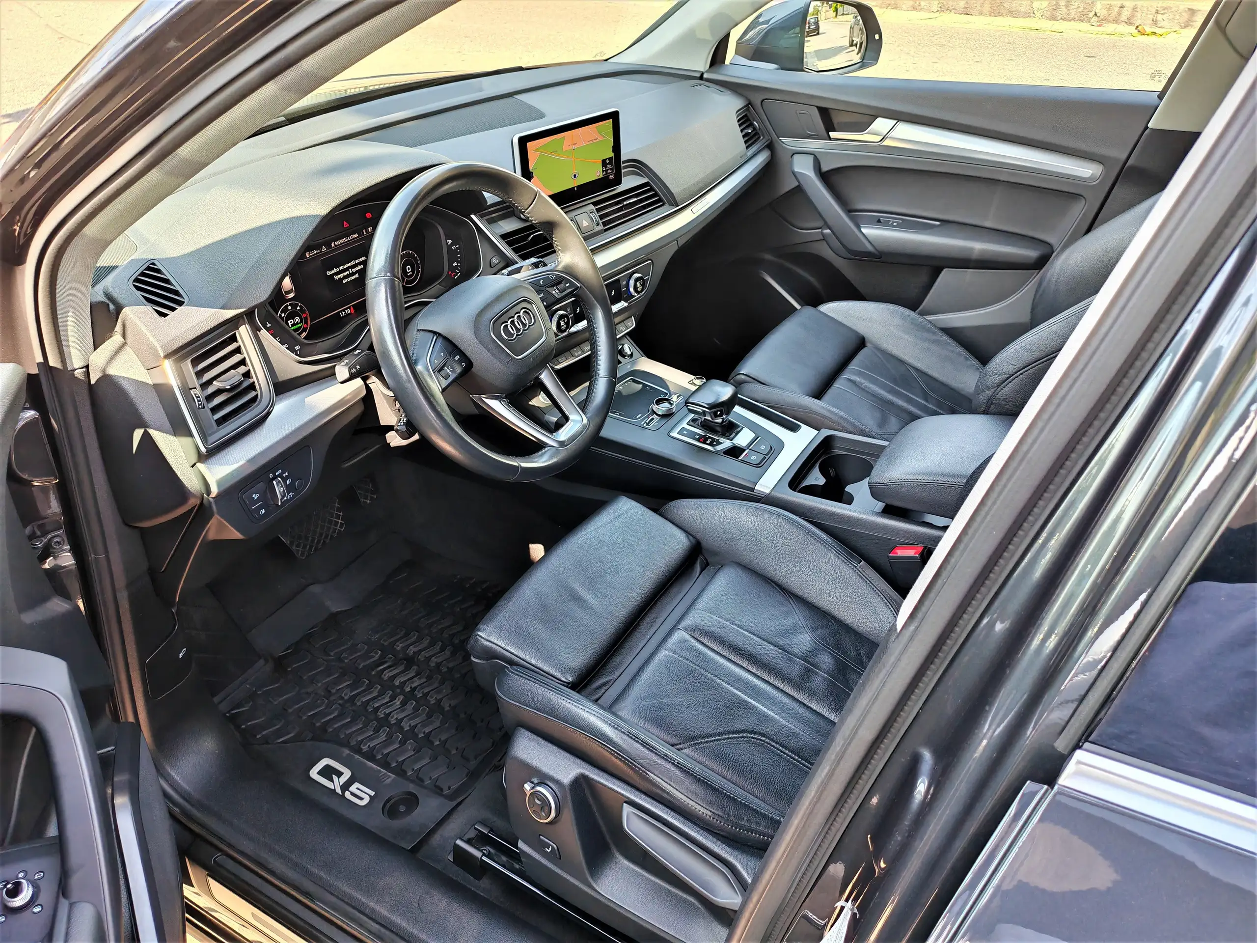 Audi - Q5