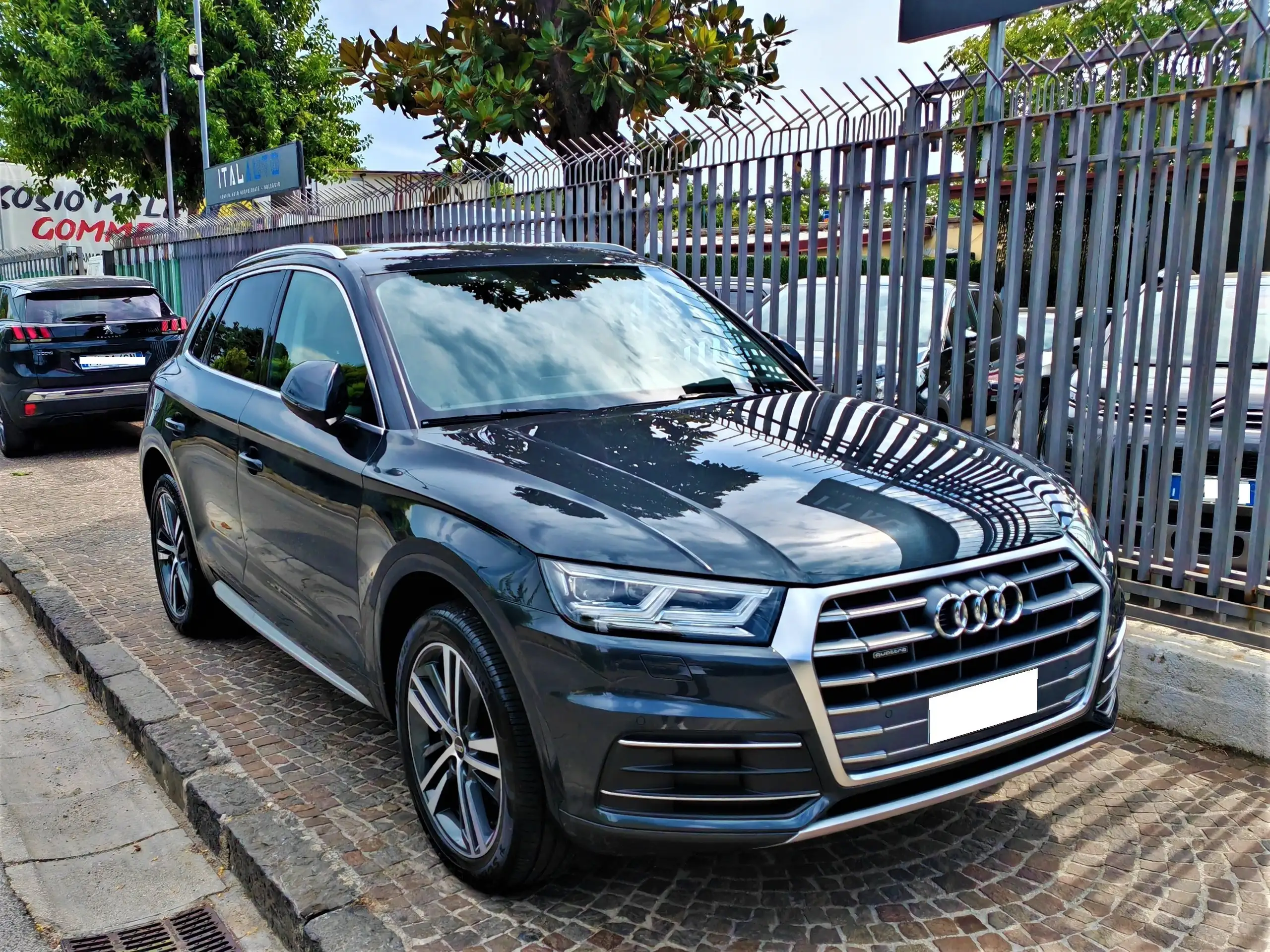 Audi - Q5