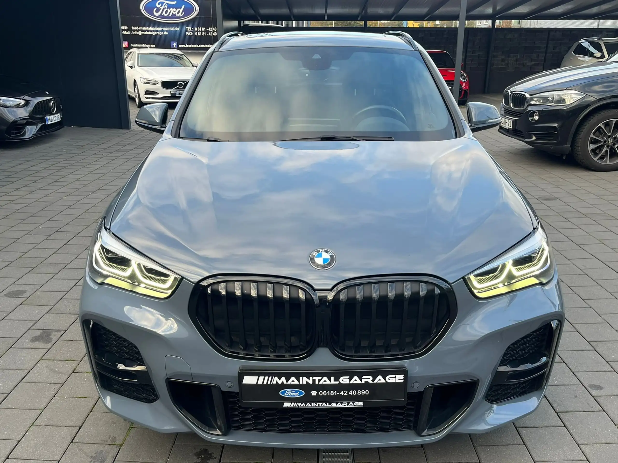 BMW - X1