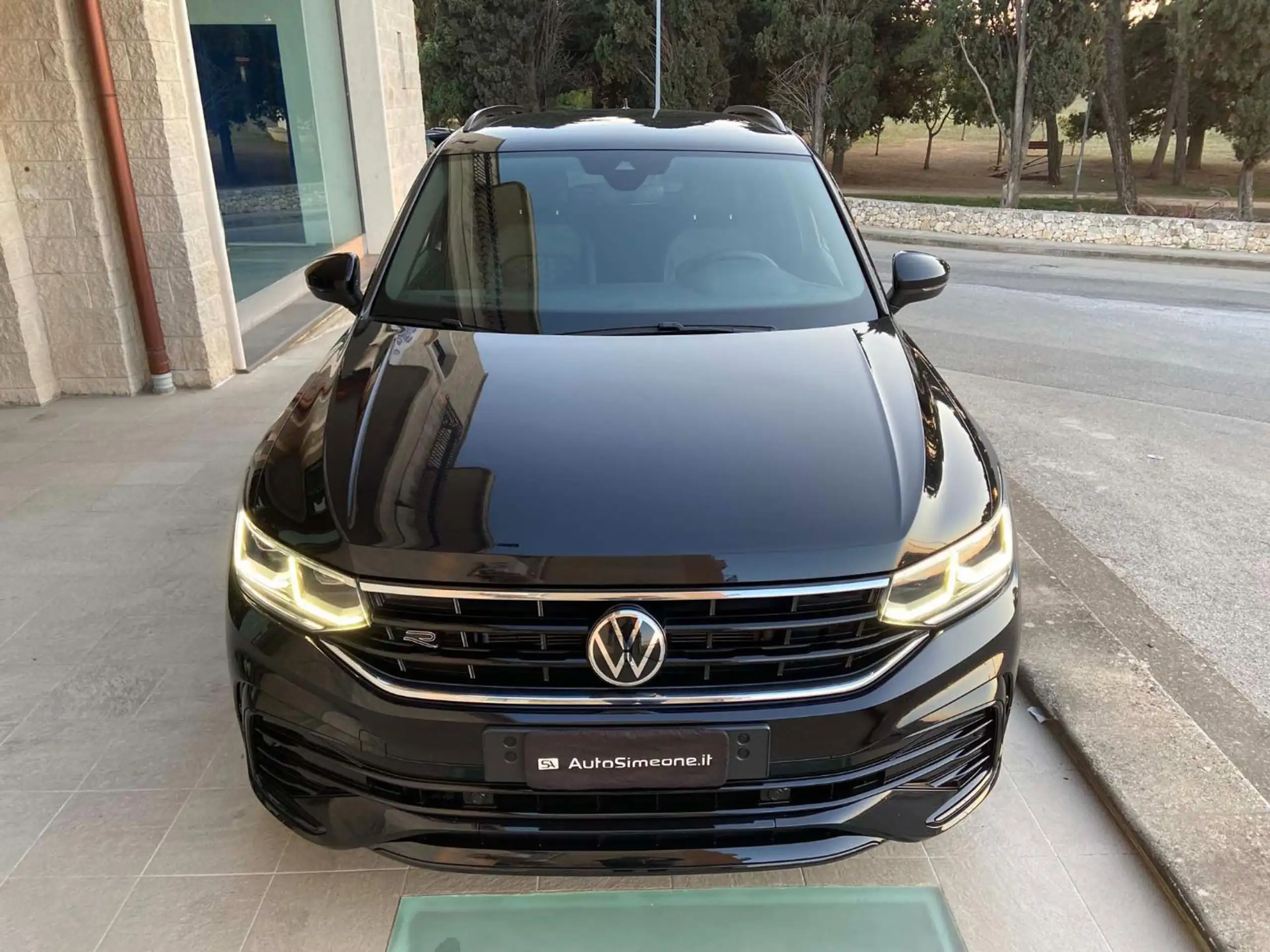 Volkswagen - Tiguan