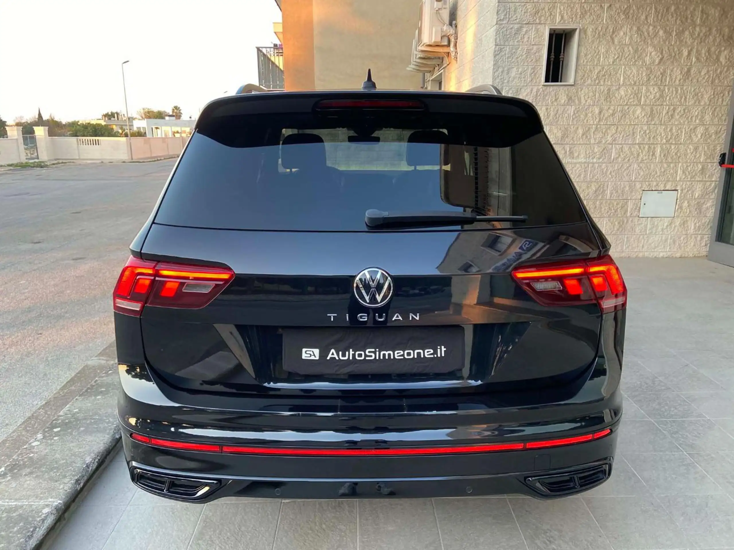 Volkswagen - Tiguan