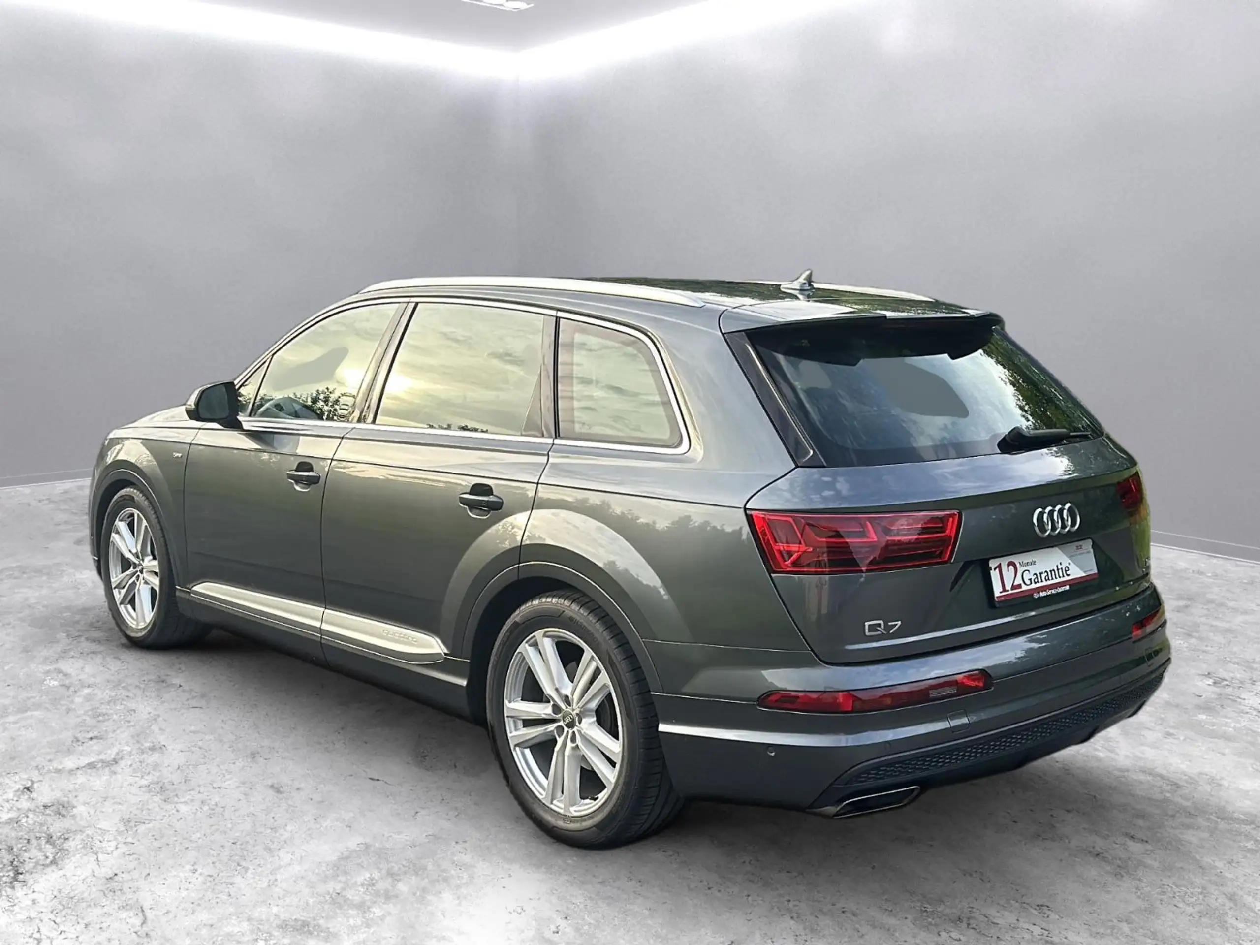 Audi - Q7