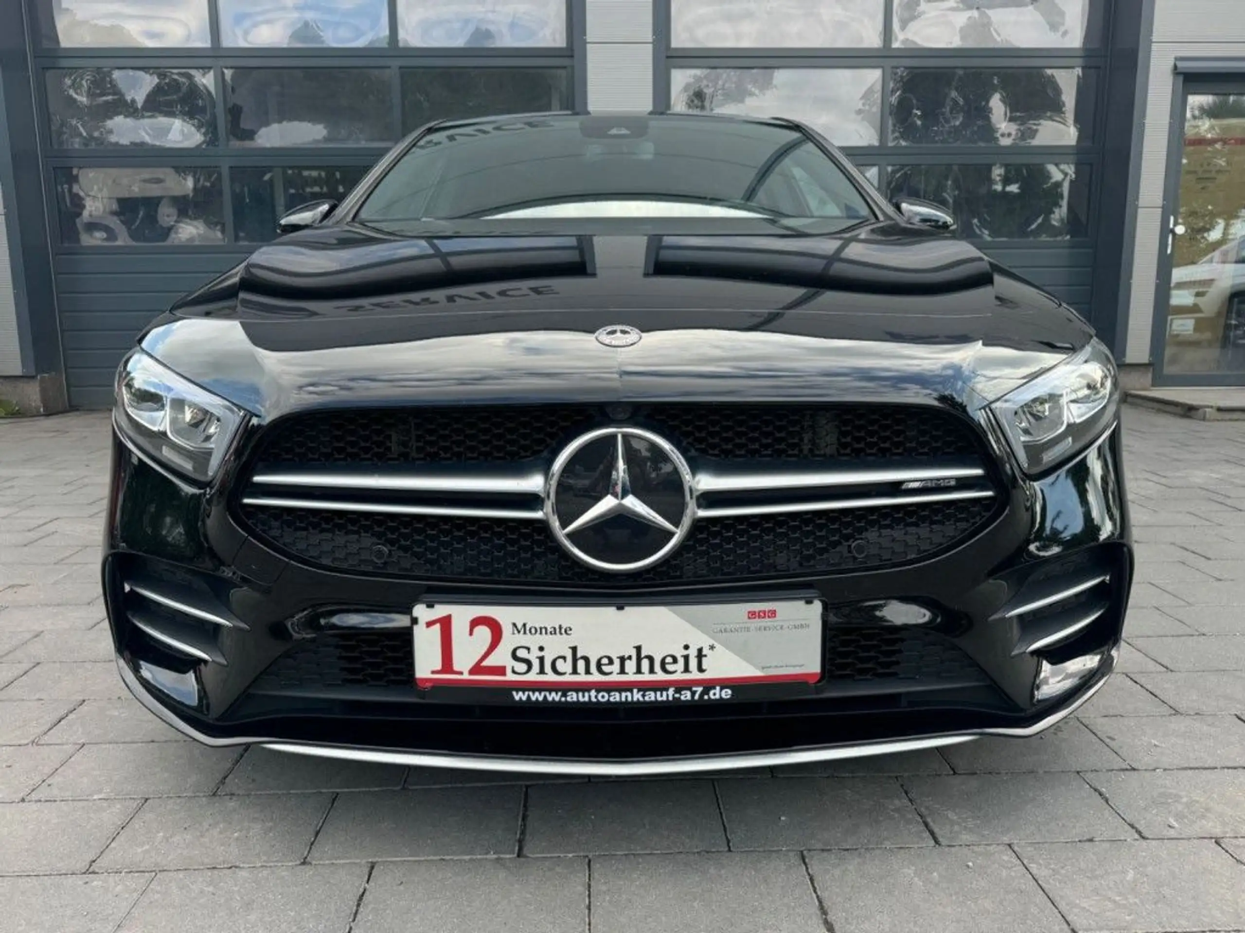 Mercedes-Benz - A 35 AMG