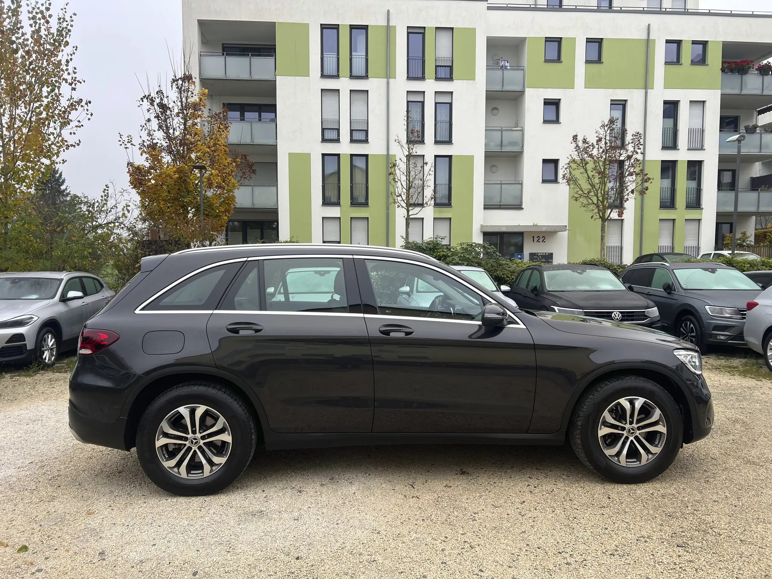 Mercedes-Benz - GLC 220