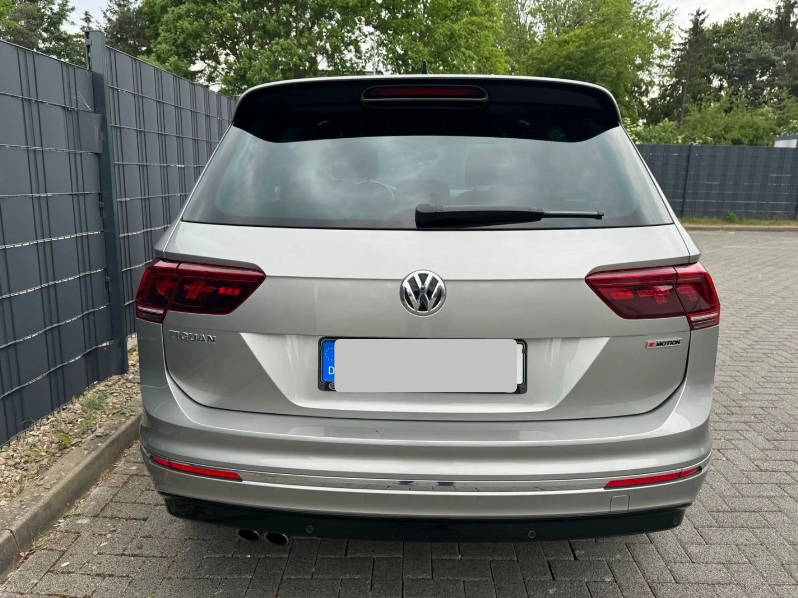 Volkswagen - Tiguan