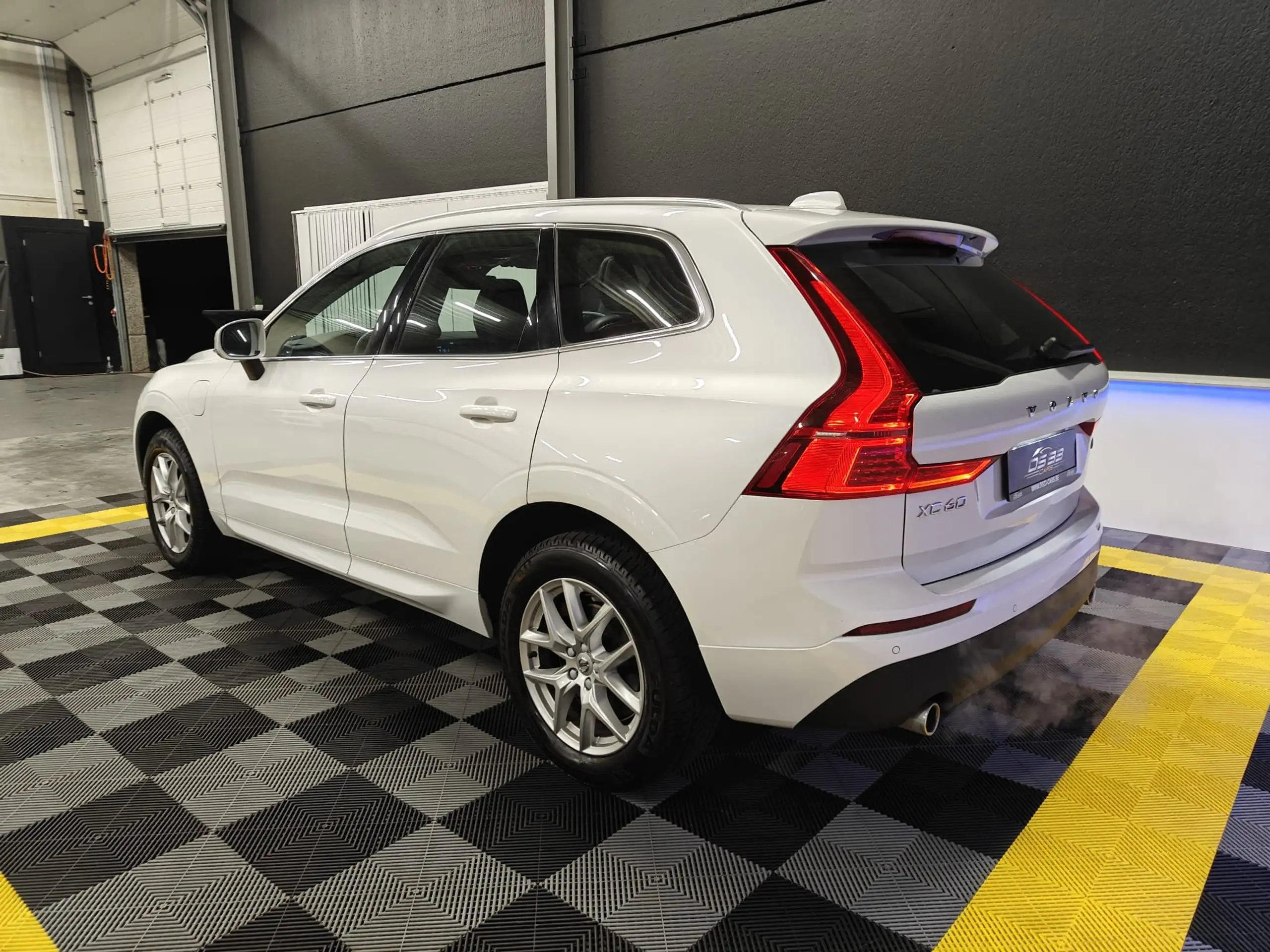 Volvo - XC60