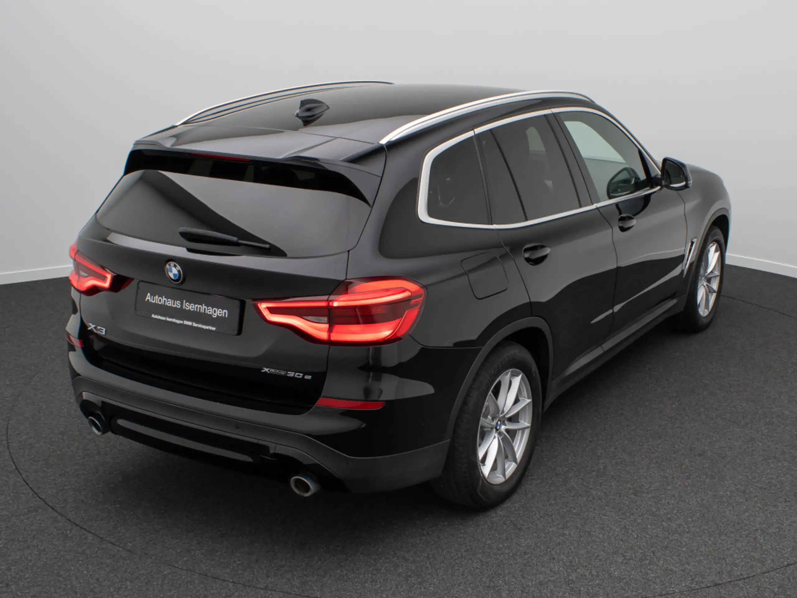 BMW - X3