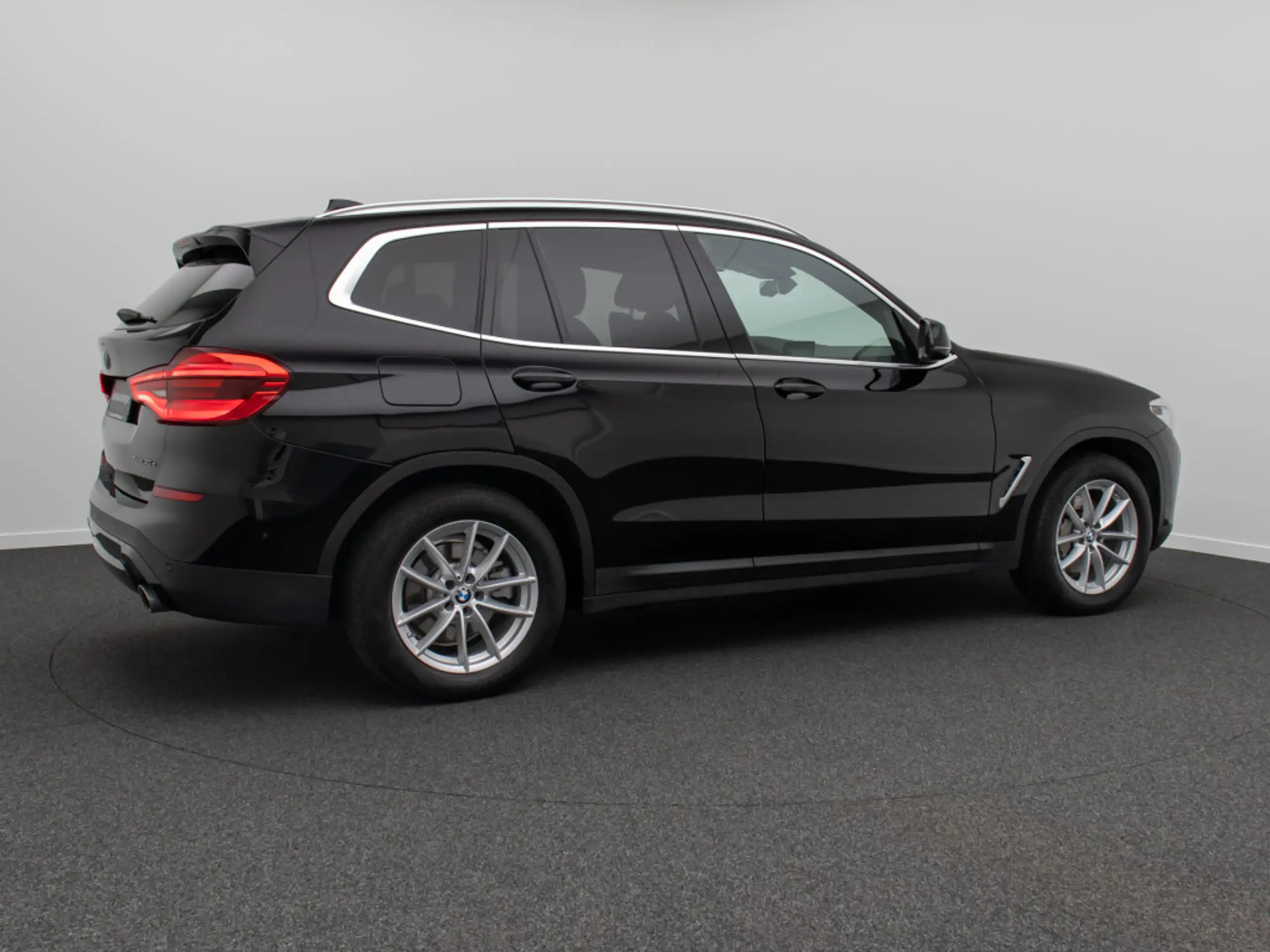 BMW - X3