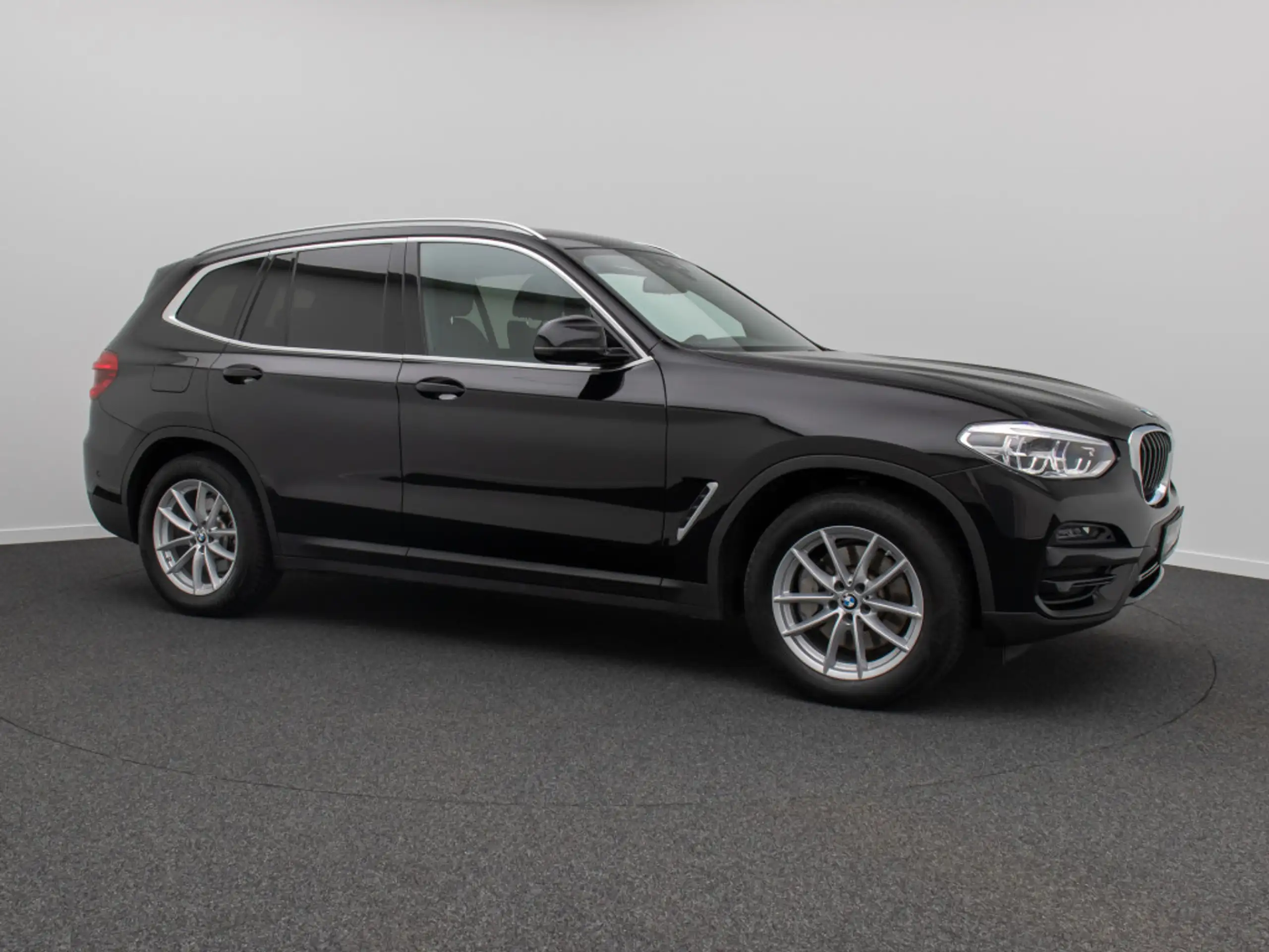 BMW - X3