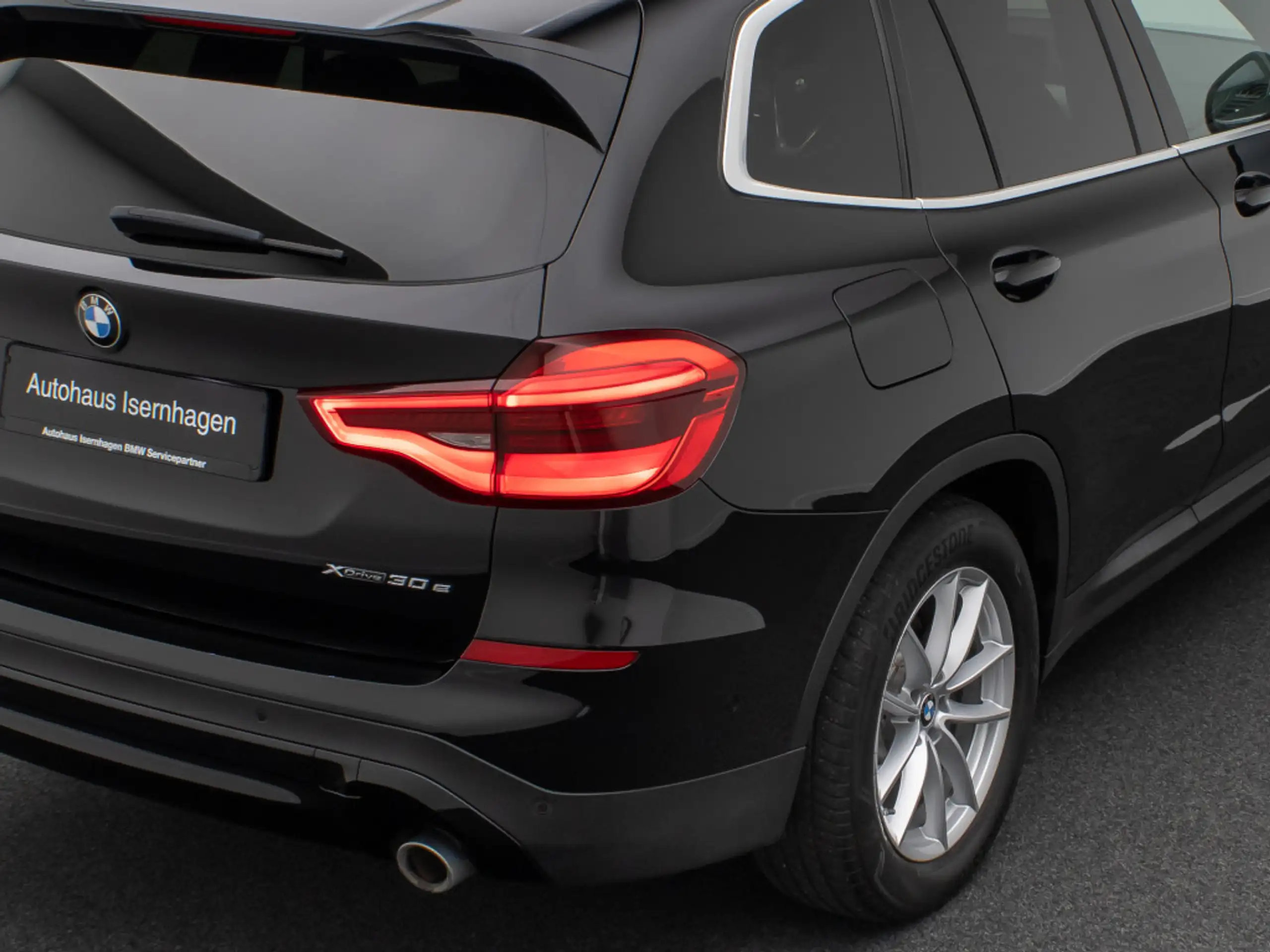 BMW - X3