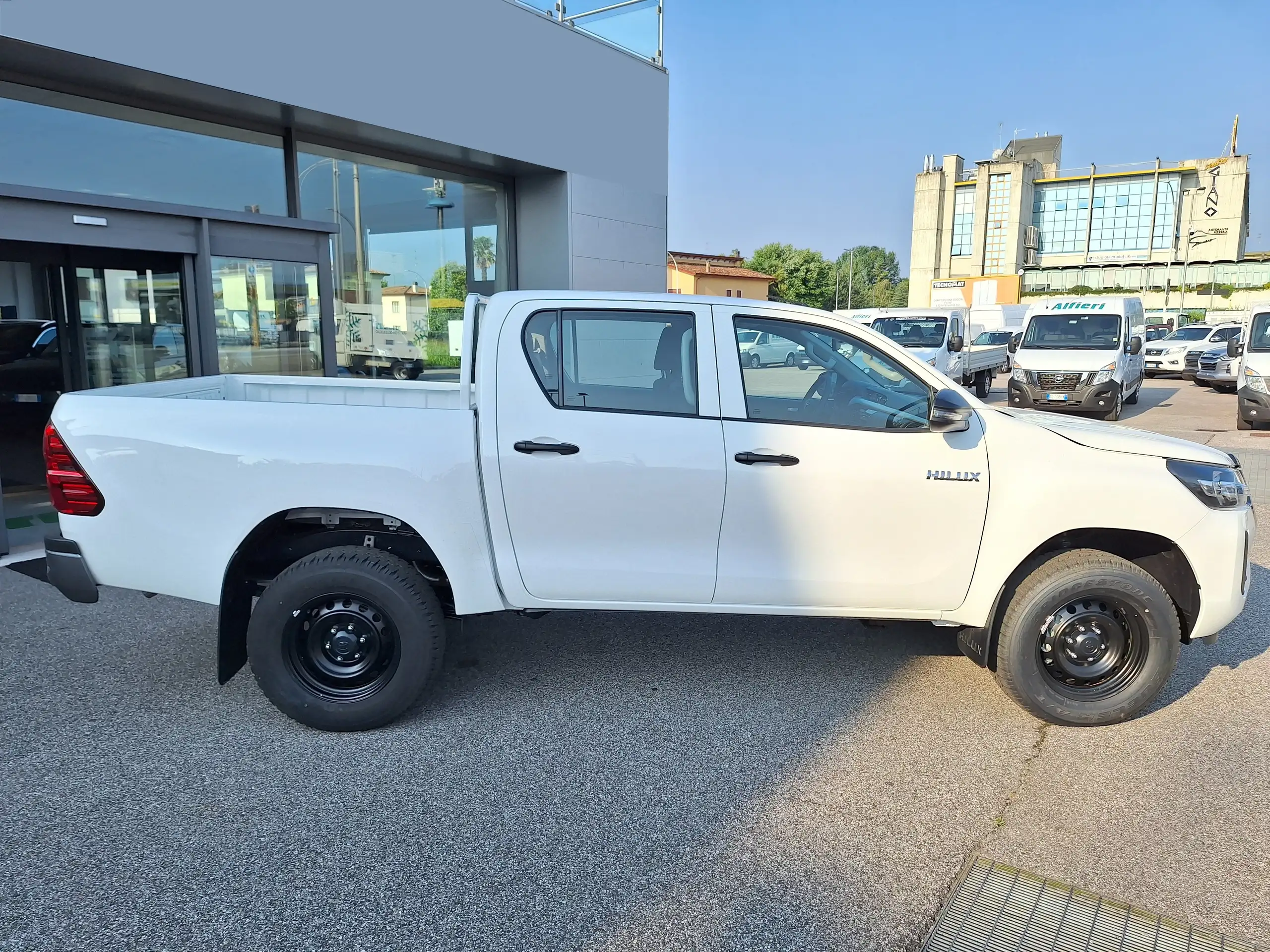 Toyota - Hilux