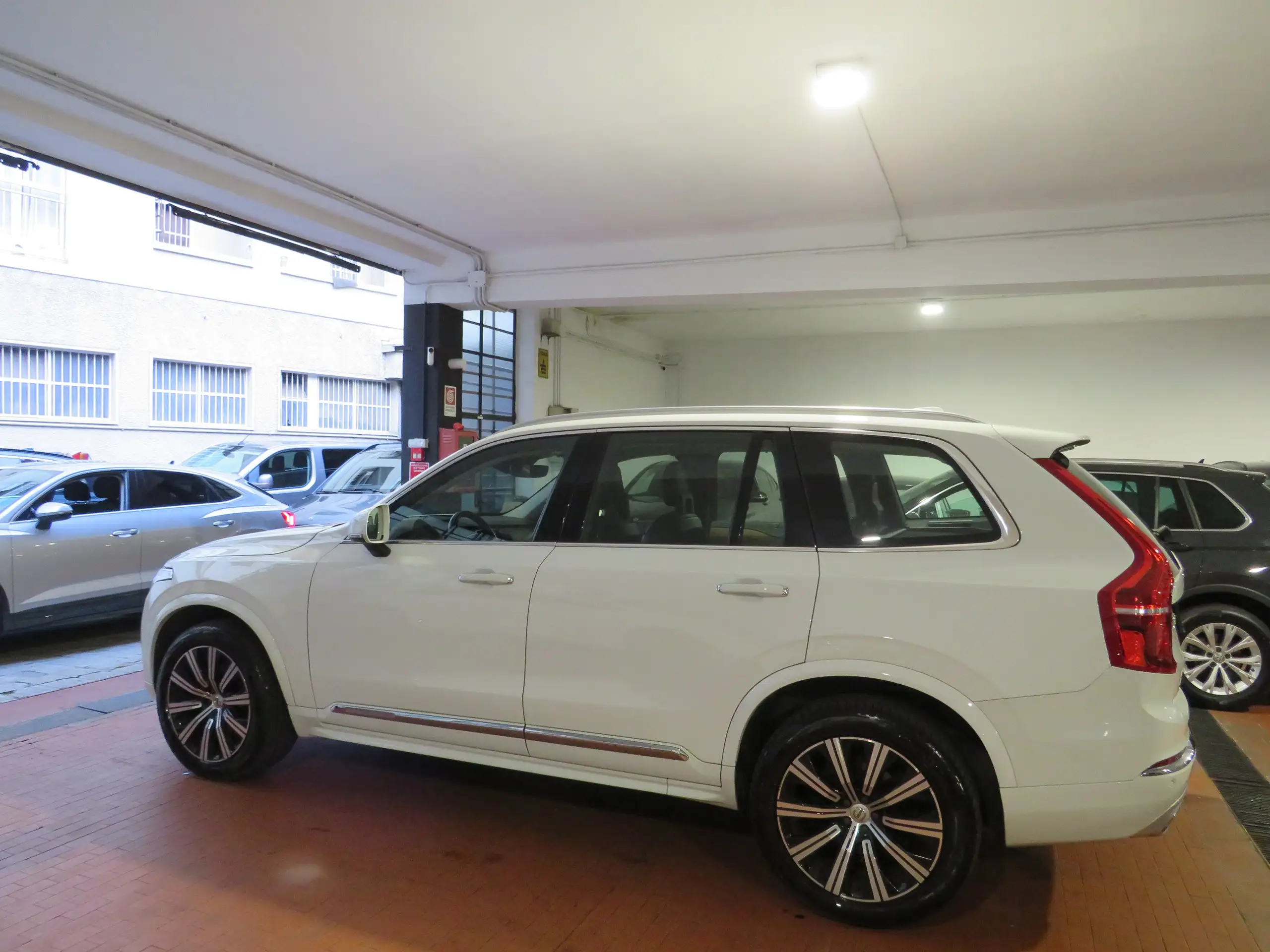 Volvo - XC90