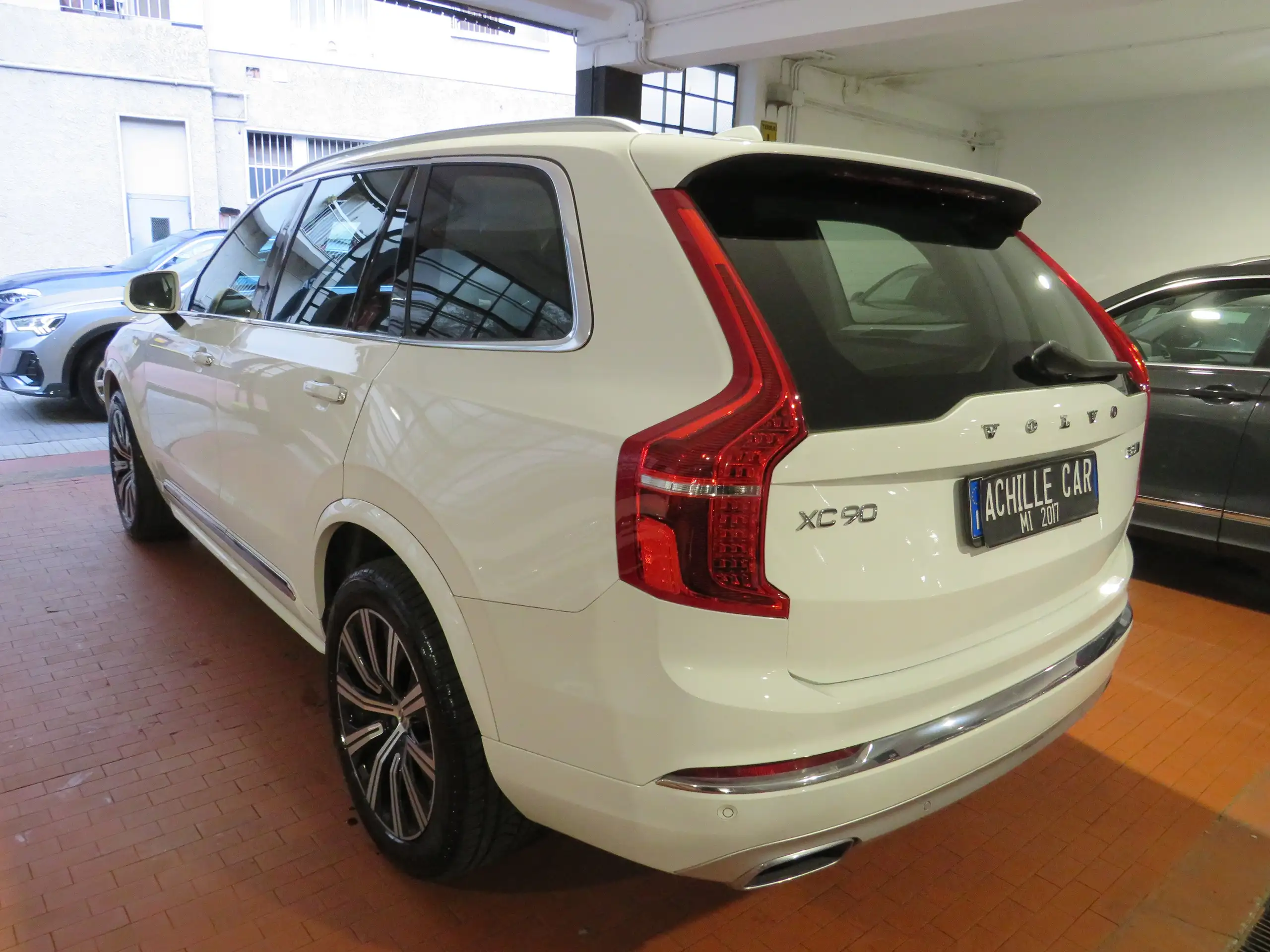 Volvo - XC90