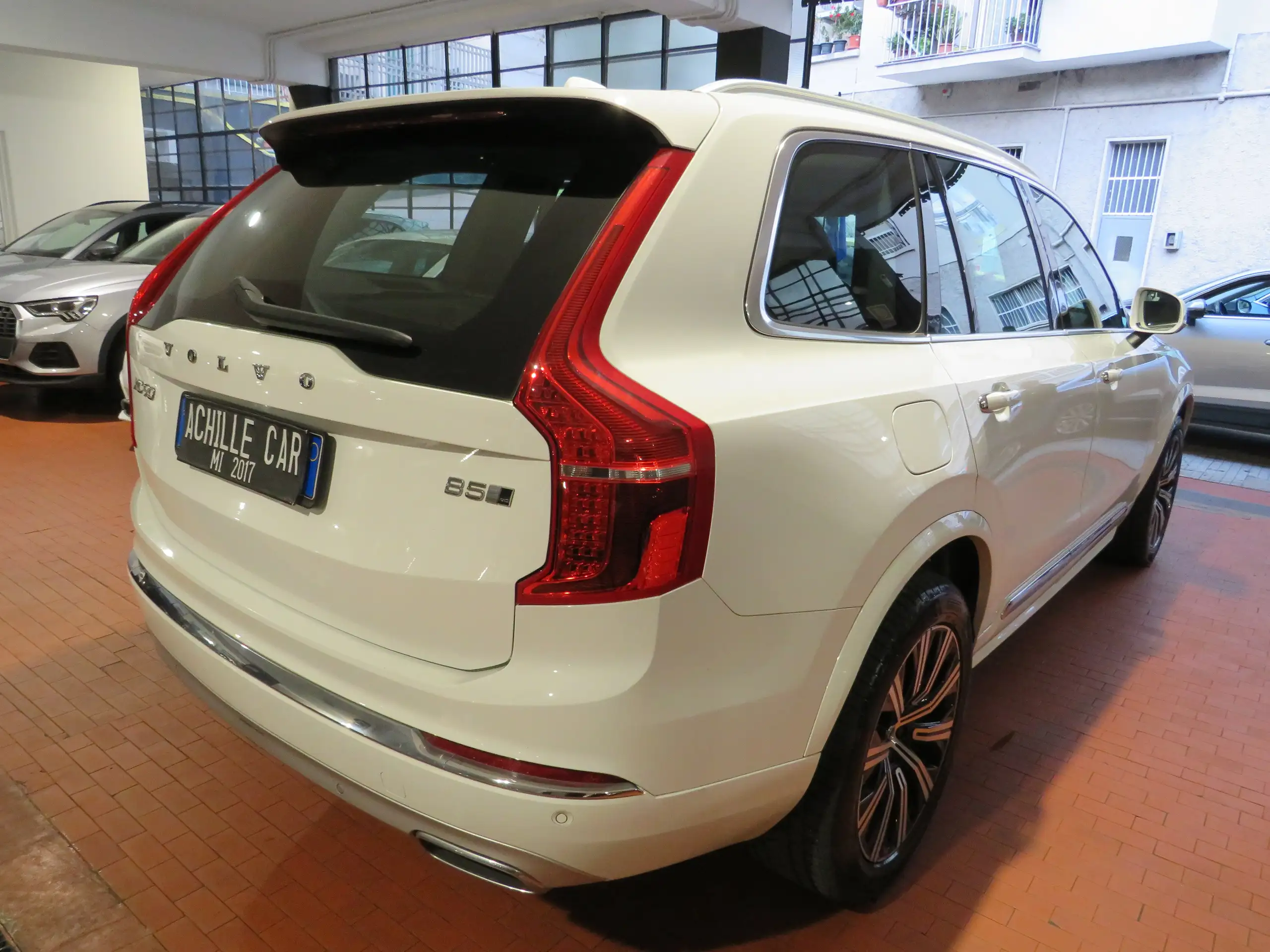 Volvo - XC90