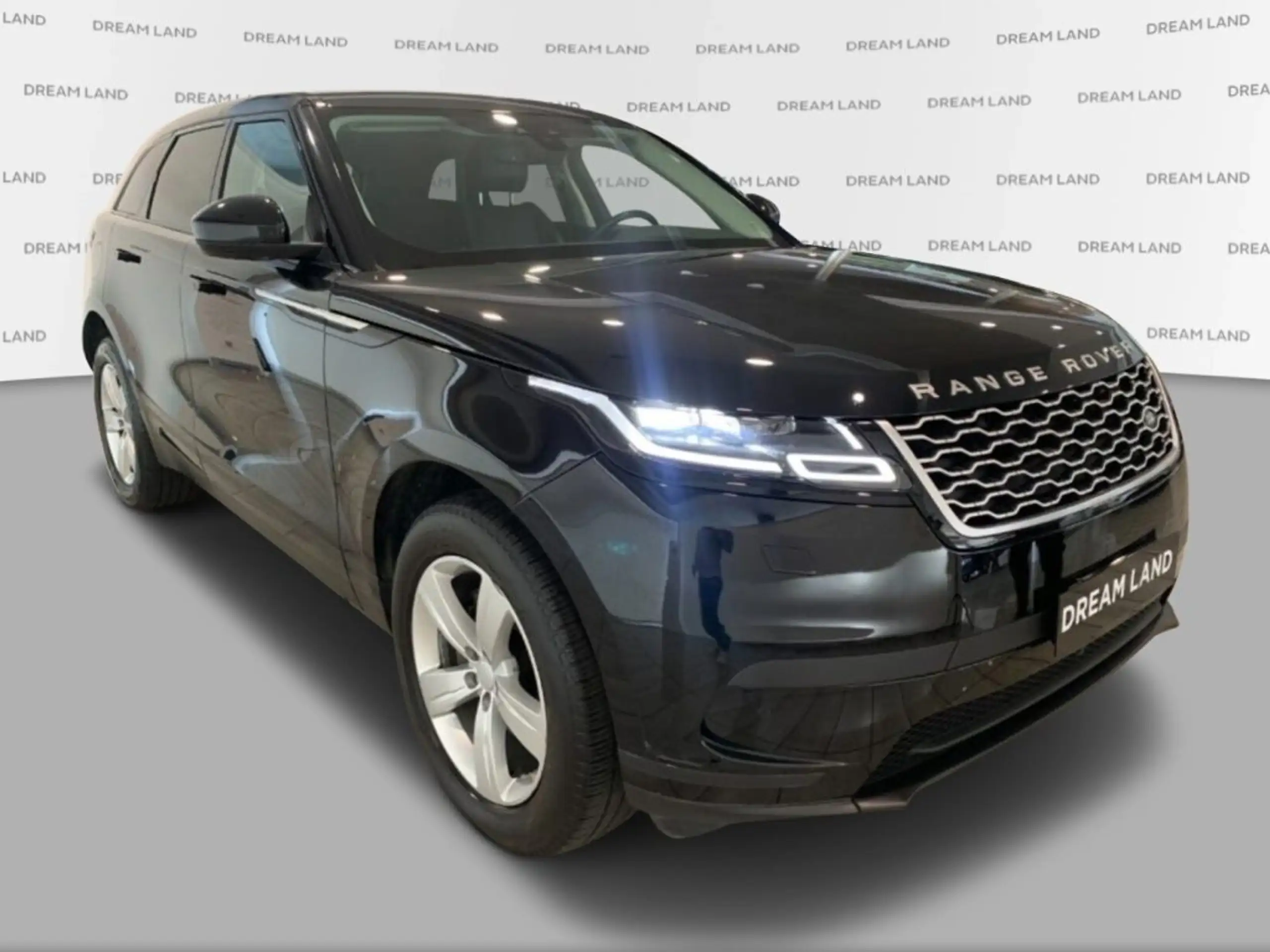 Land Rover - Range Rover Velar