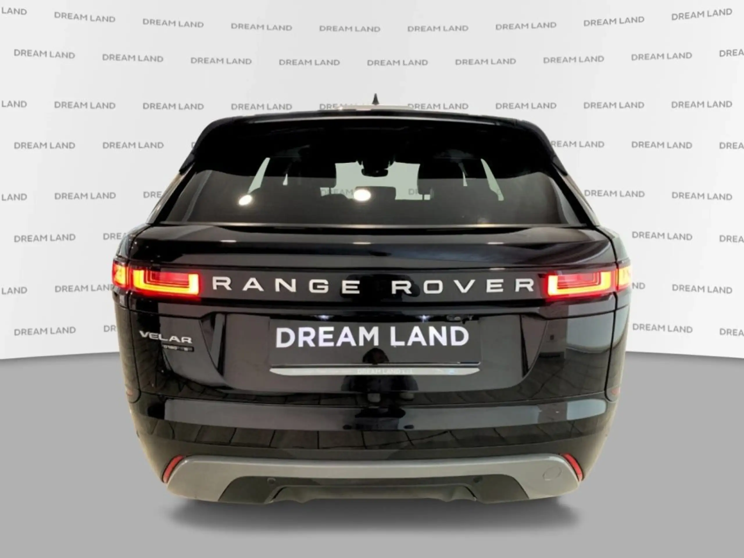 Land Rover - Range Rover Velar