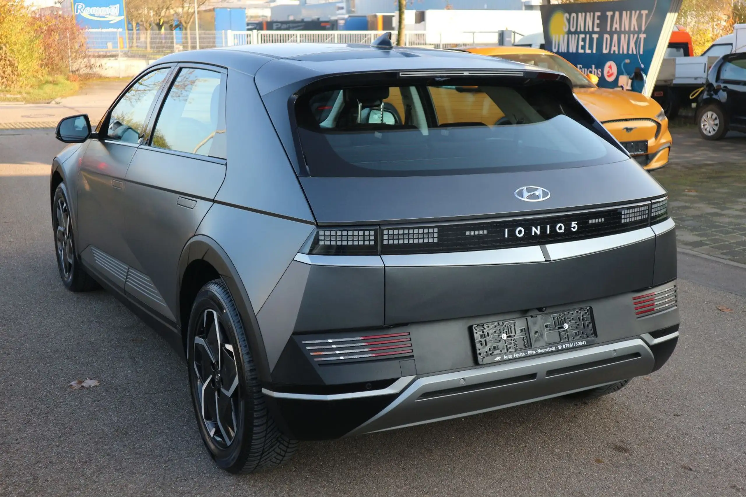 Hyundai - IONIQ 5