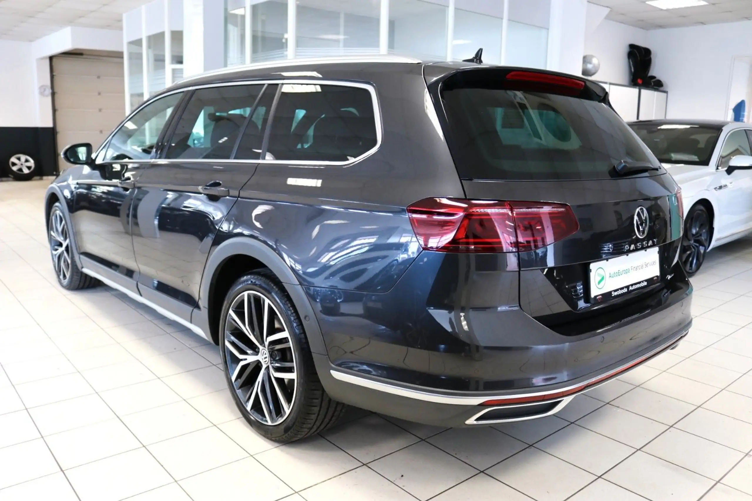 Volkswagen - Passat Alltrack