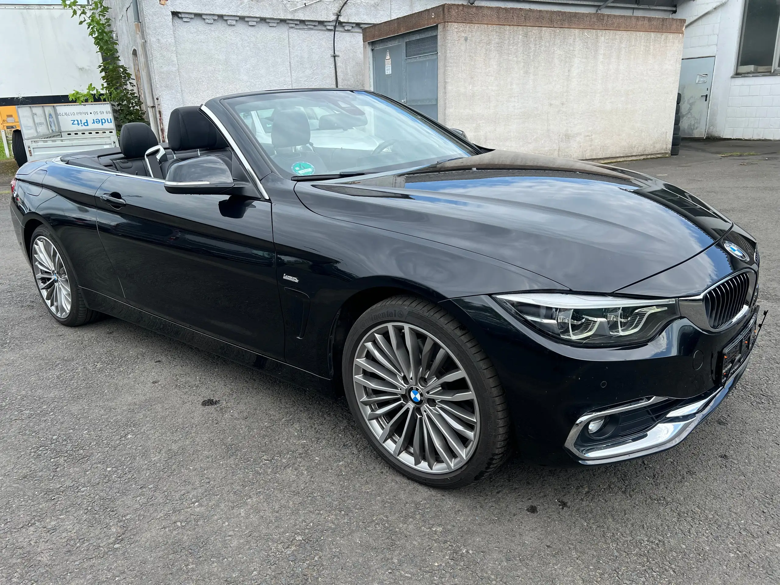 BMW - 440