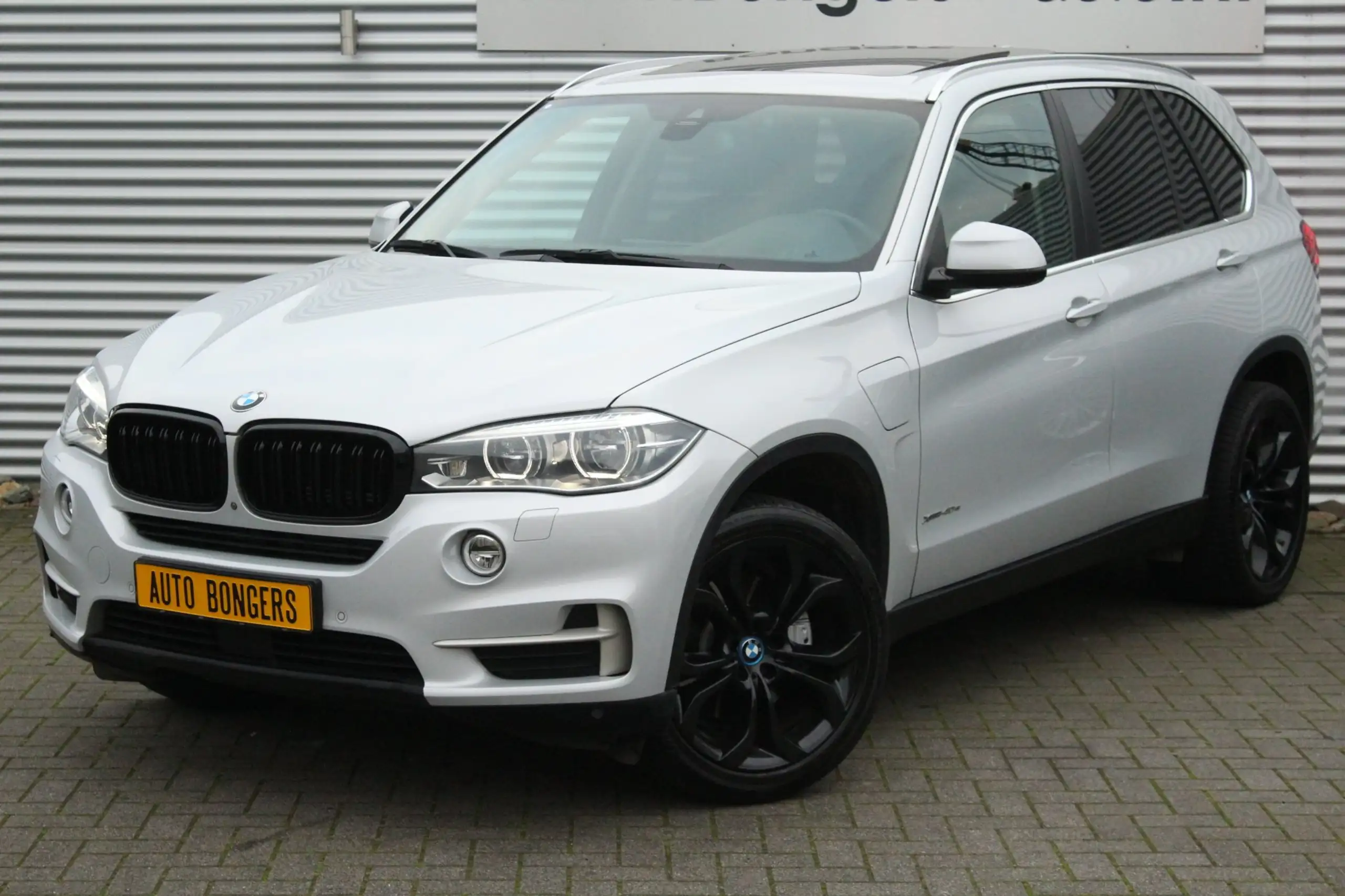 BMW - X5