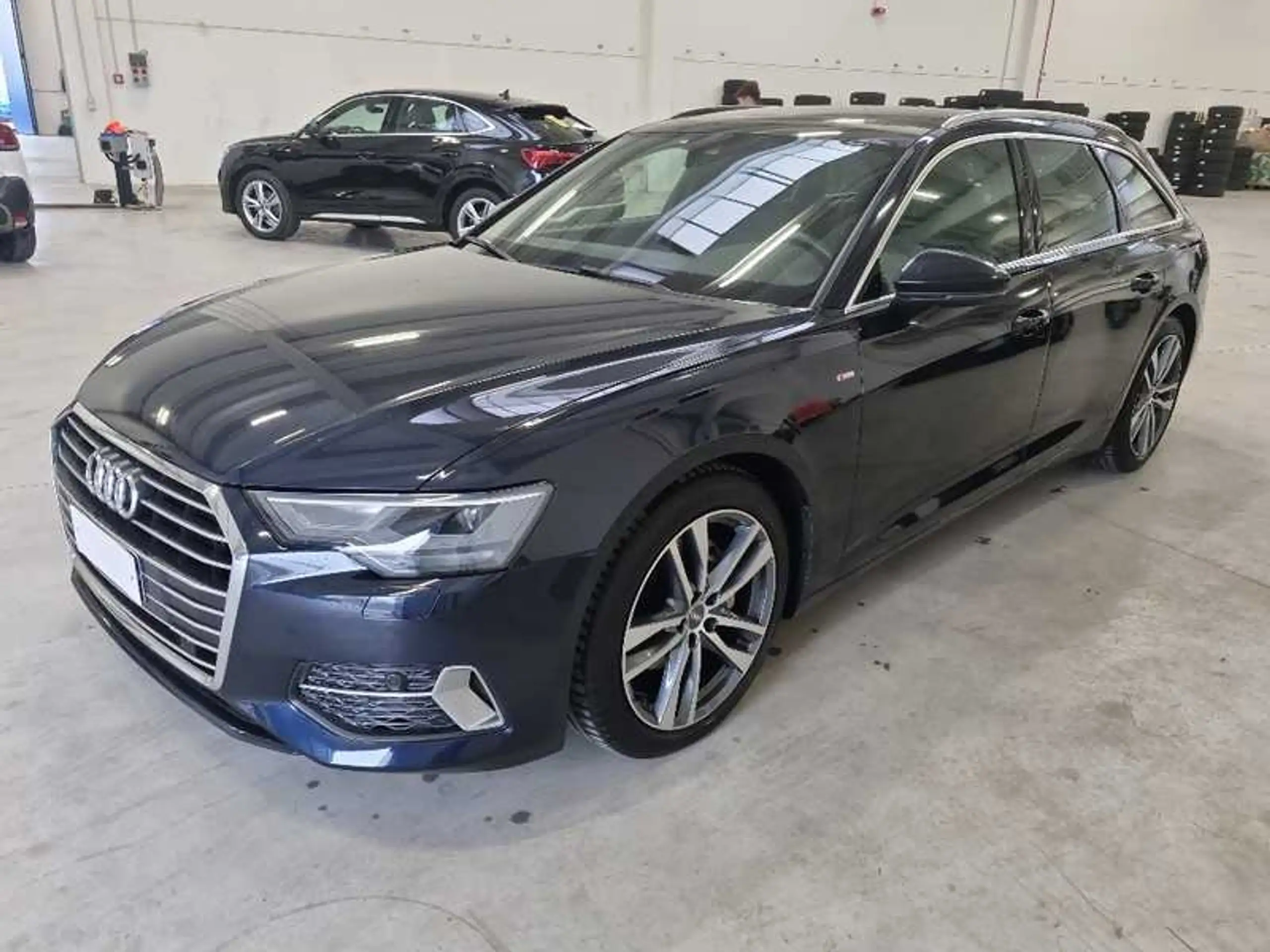 Audi - A6