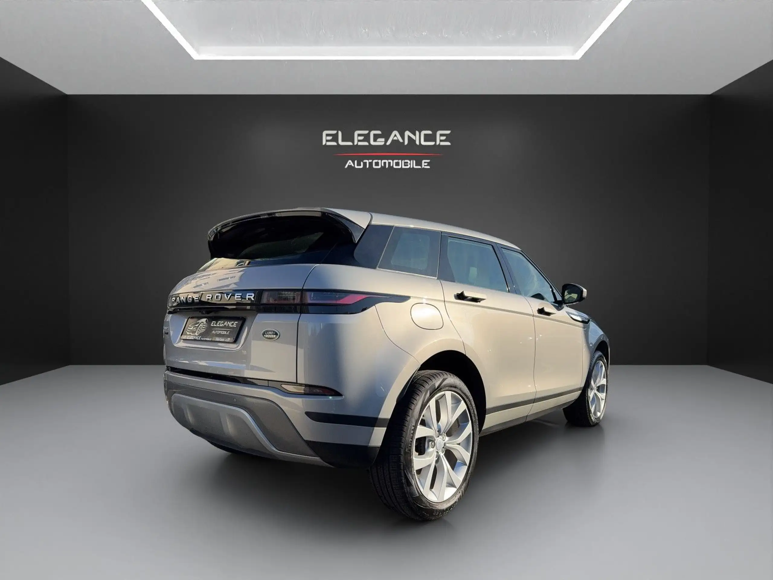 Land Rover - Range Rover Evoque