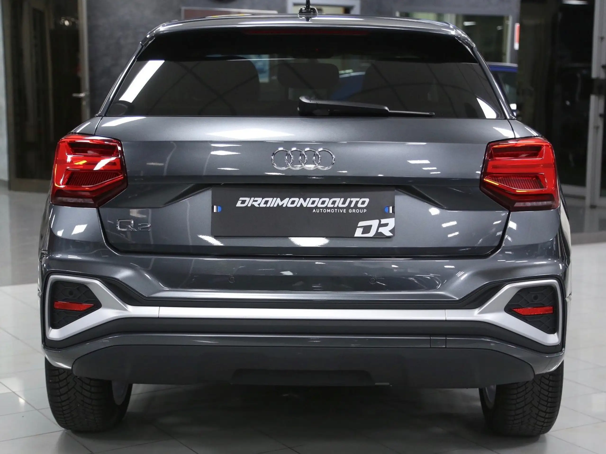 Audi - Q2